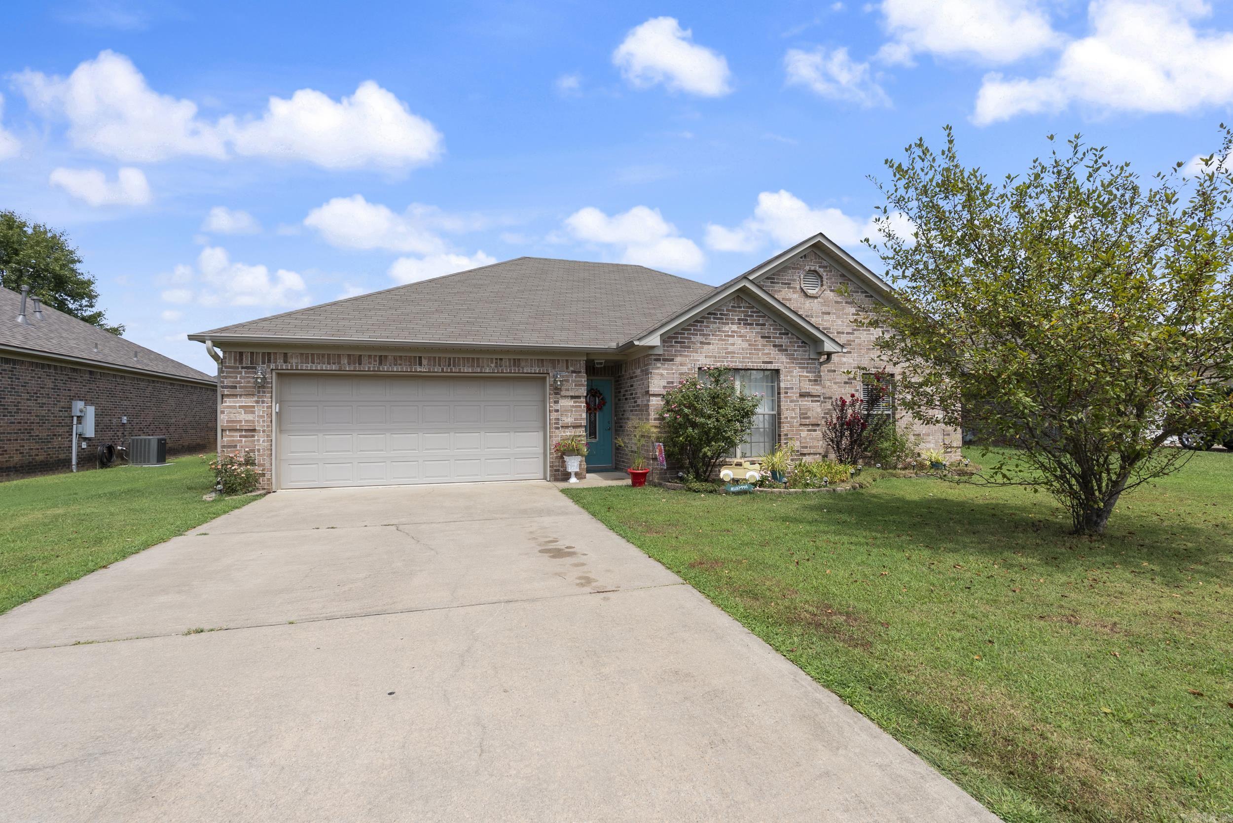 14 Ruby June  Vilonia, AR