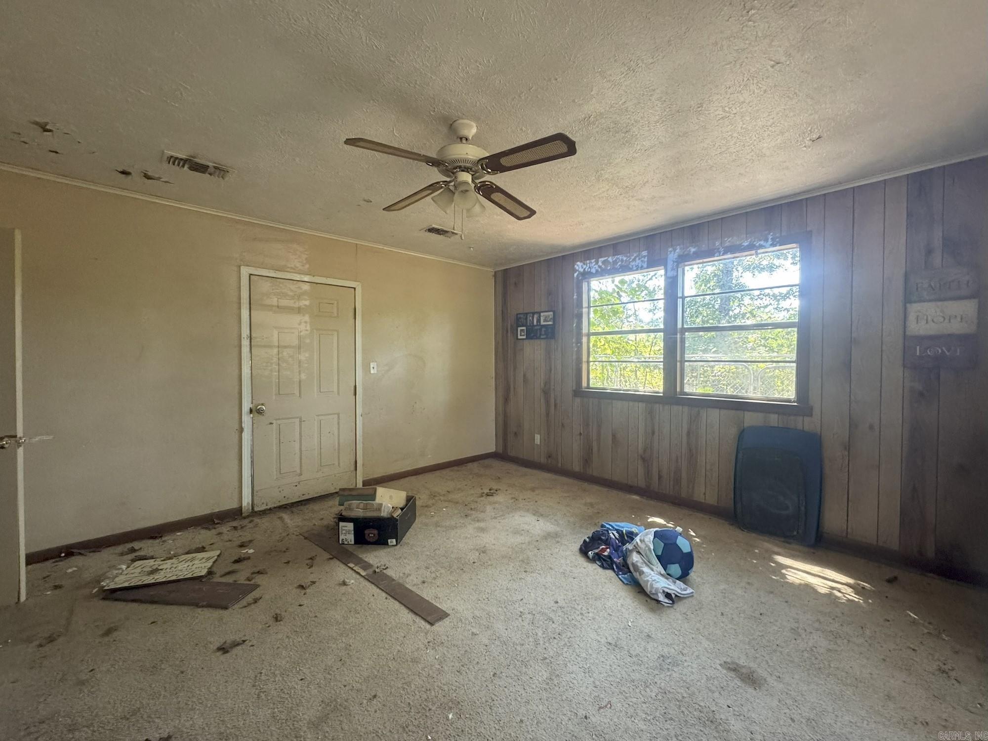 136 CR 2201  Hooks, TX