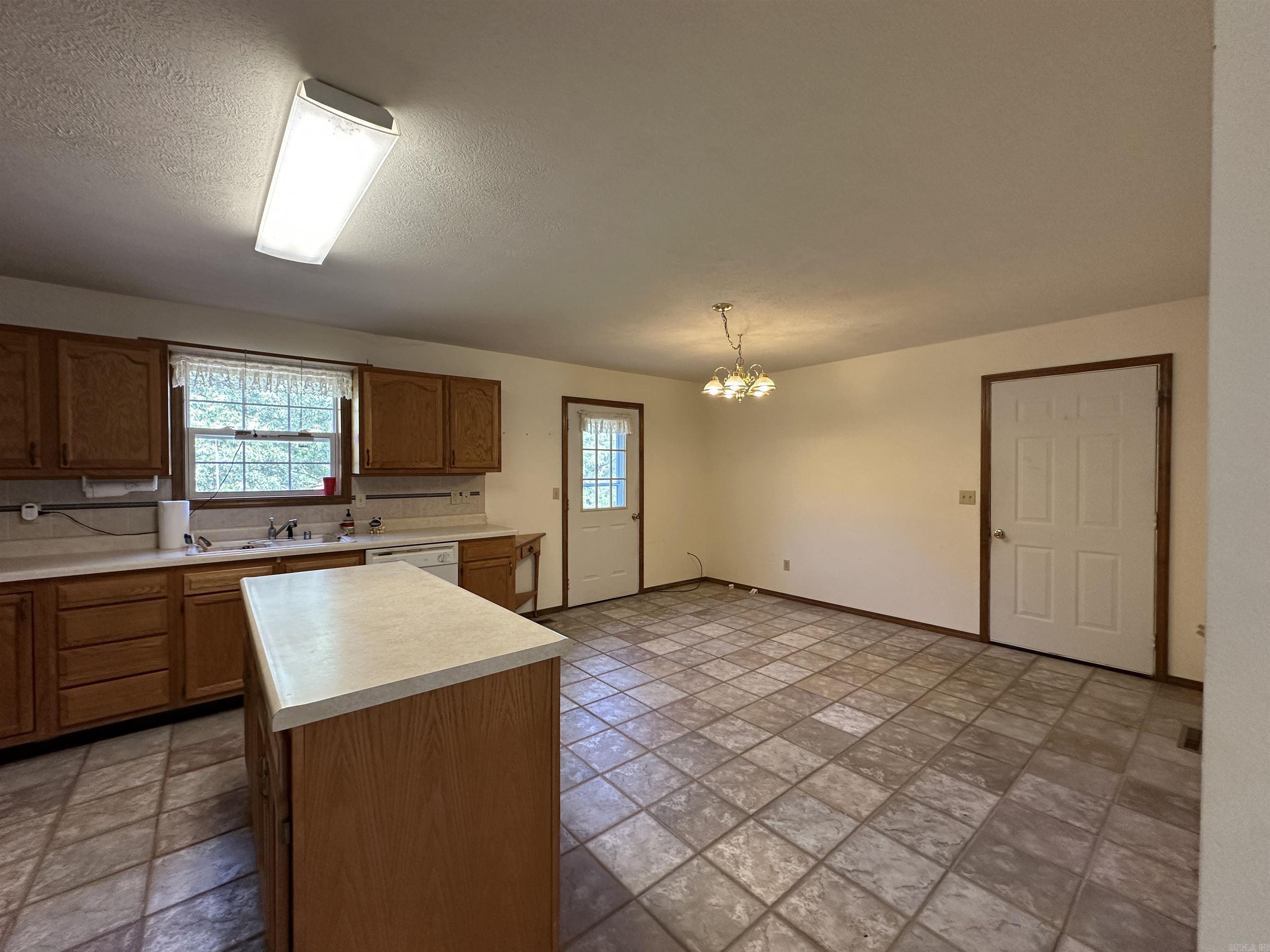3361 Cottonwood Court  Harrison, AR