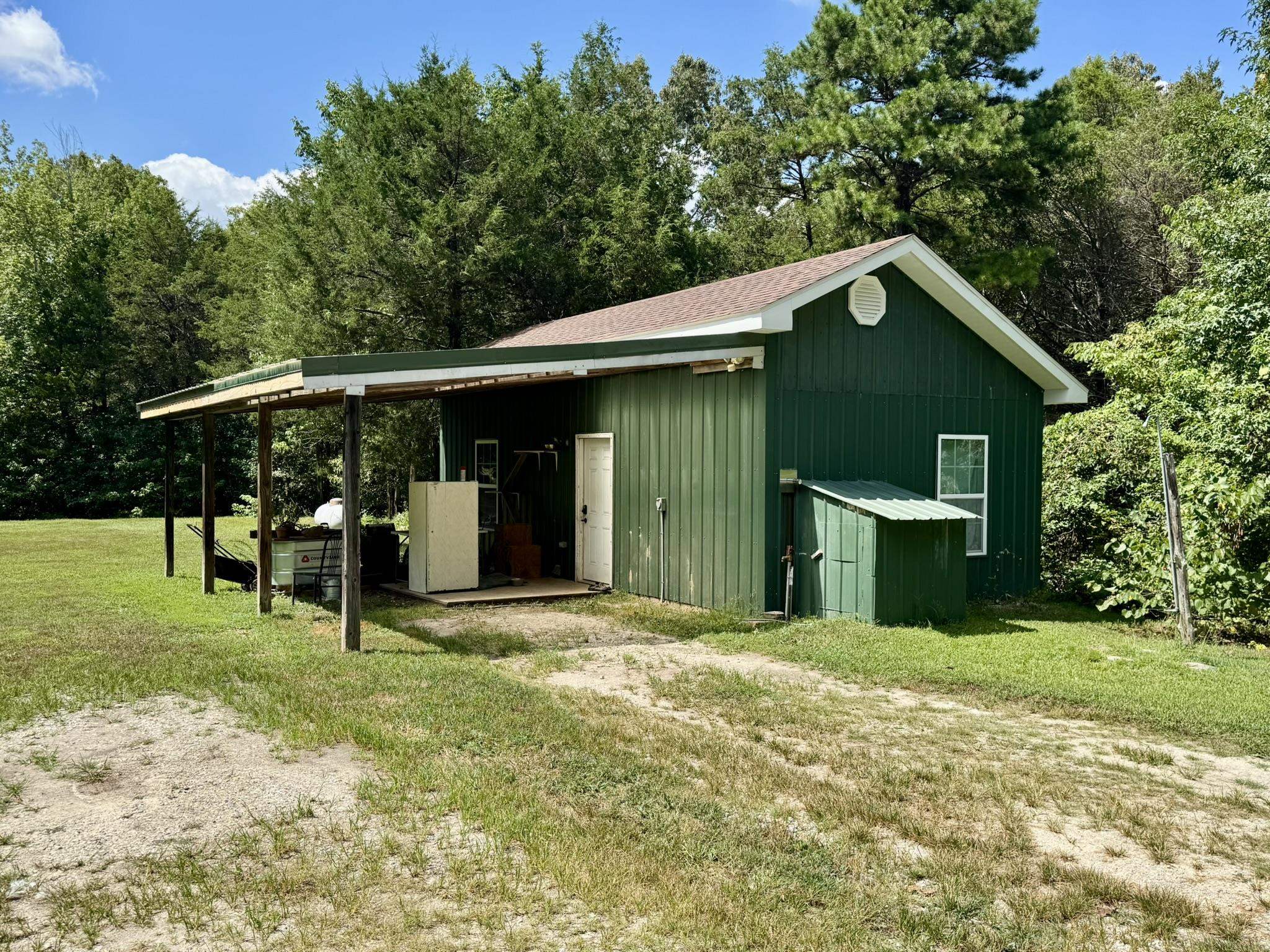 170 S Caney Springs Road  Melbourne, AR