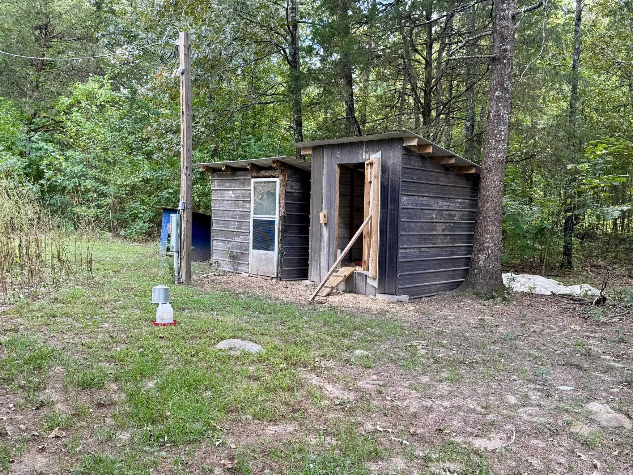 170 S Caney Springs Road  Melbourne, AR