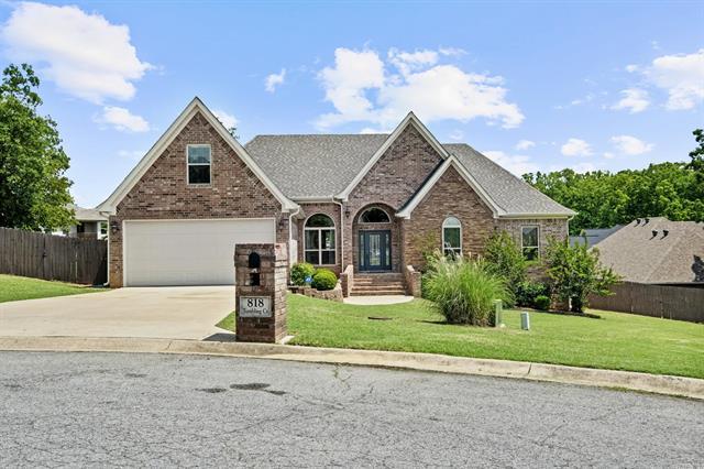 818  Tumbling  Cabot, AR
