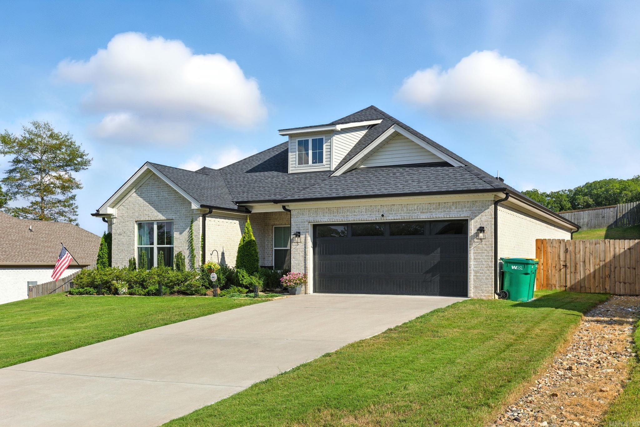 17205 Edinburgh Dr  Little Rock, AR