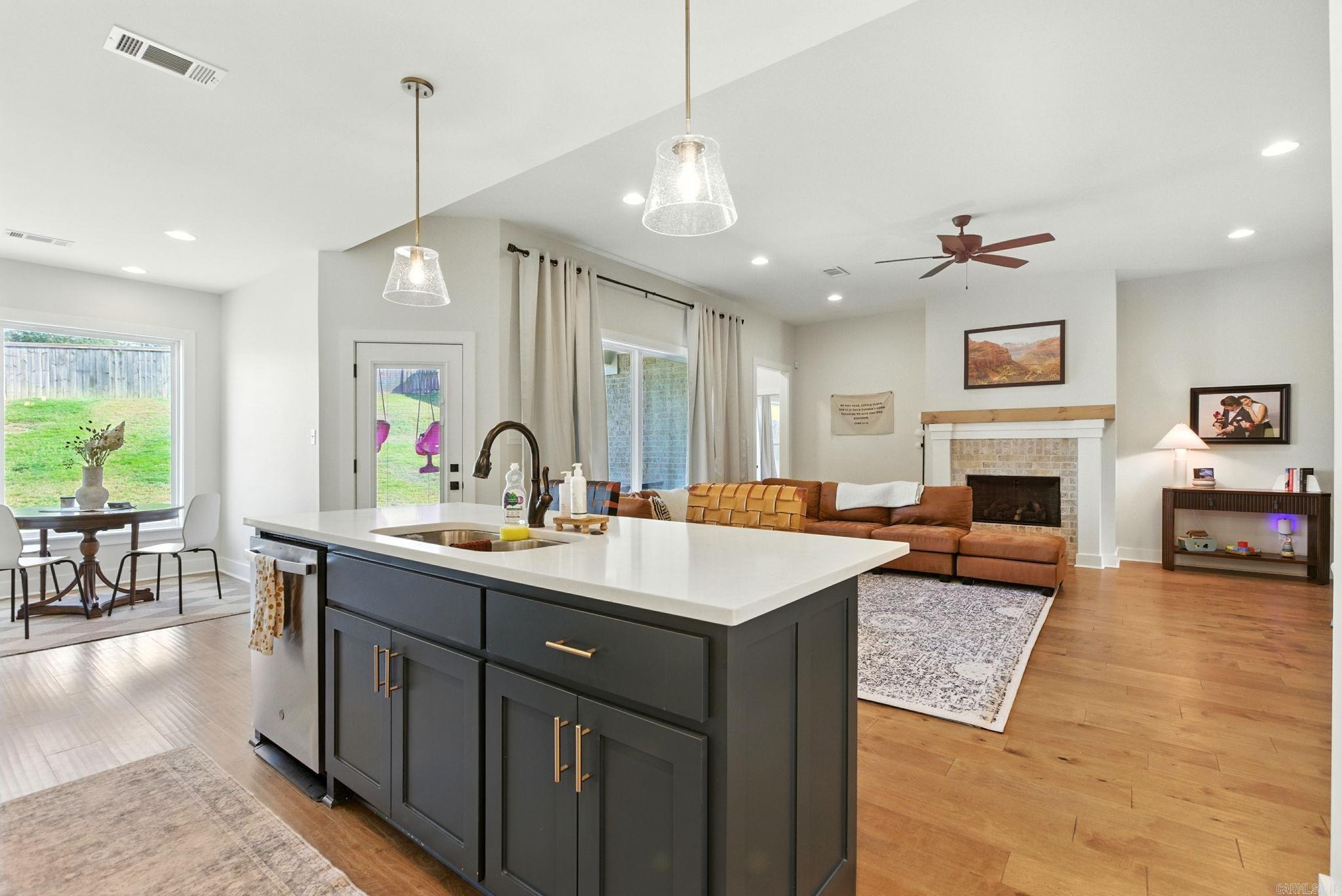 17205 Edinburgh Dr  Little Rock, AR