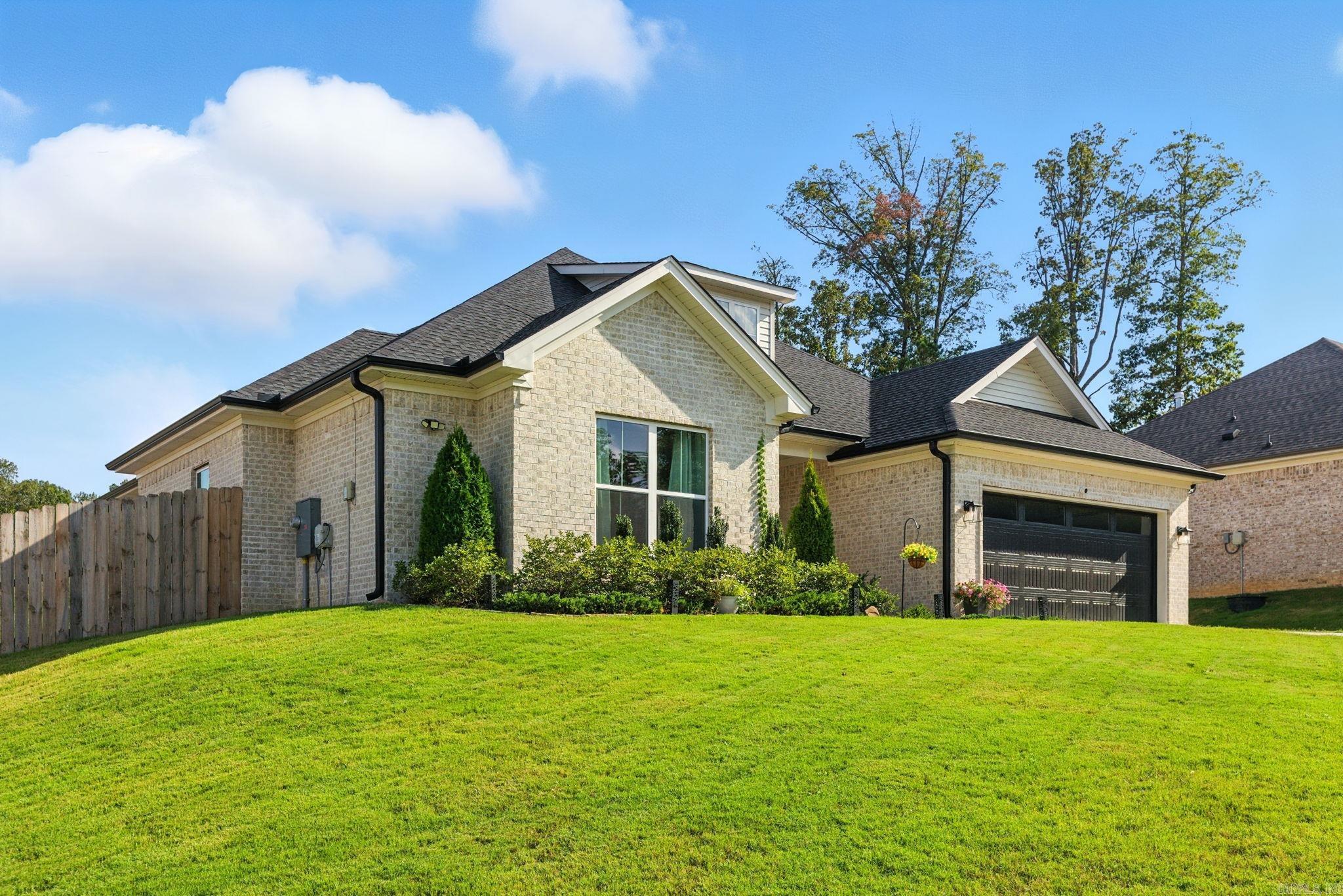 17205 Edinburgh Dr  Little Rock, AR