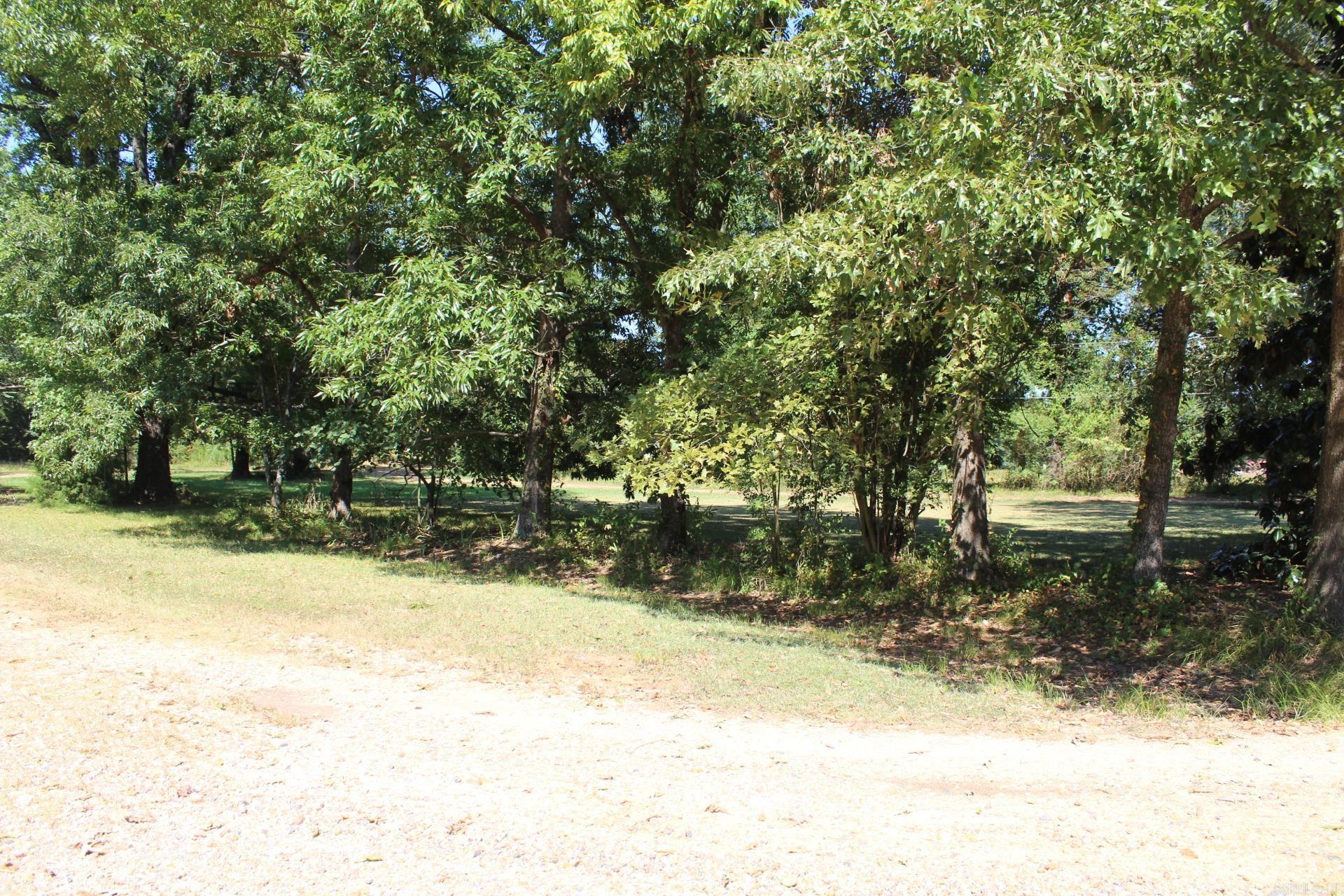503 Trenton Blvd  Nashville, AR