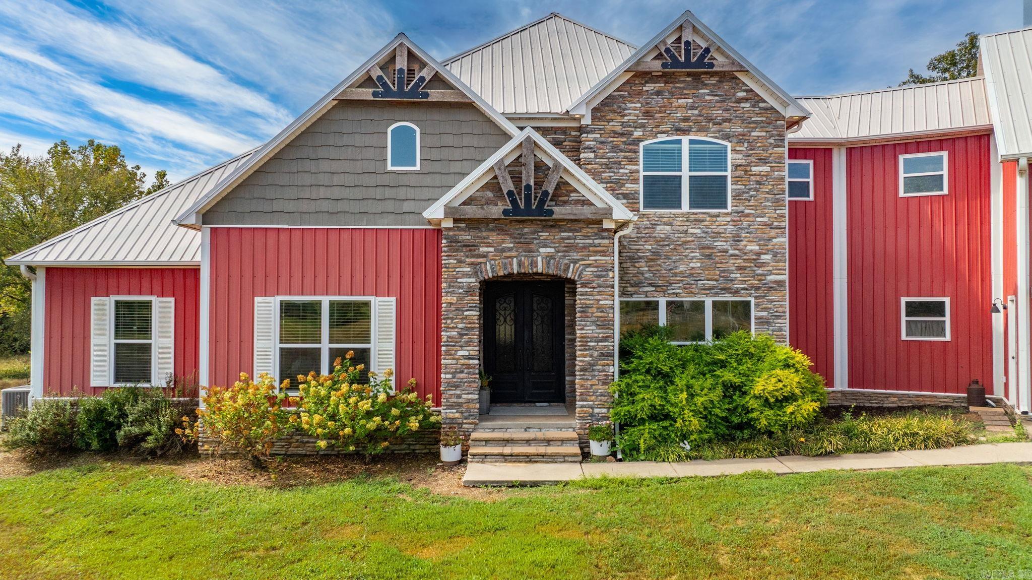 1431 Red Hill  Mount Vernon, AR