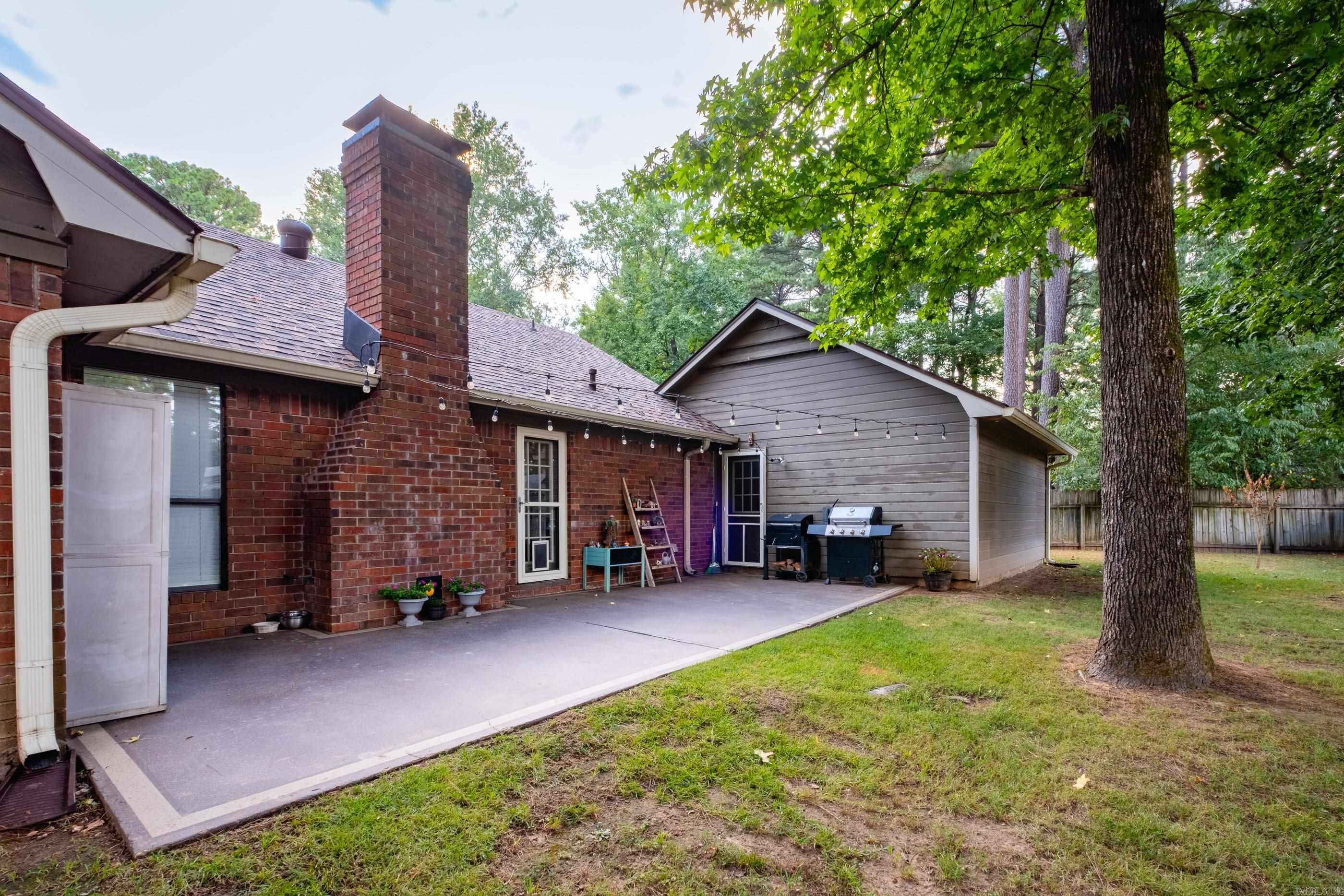 3 Sharondale  Maumelle, AR