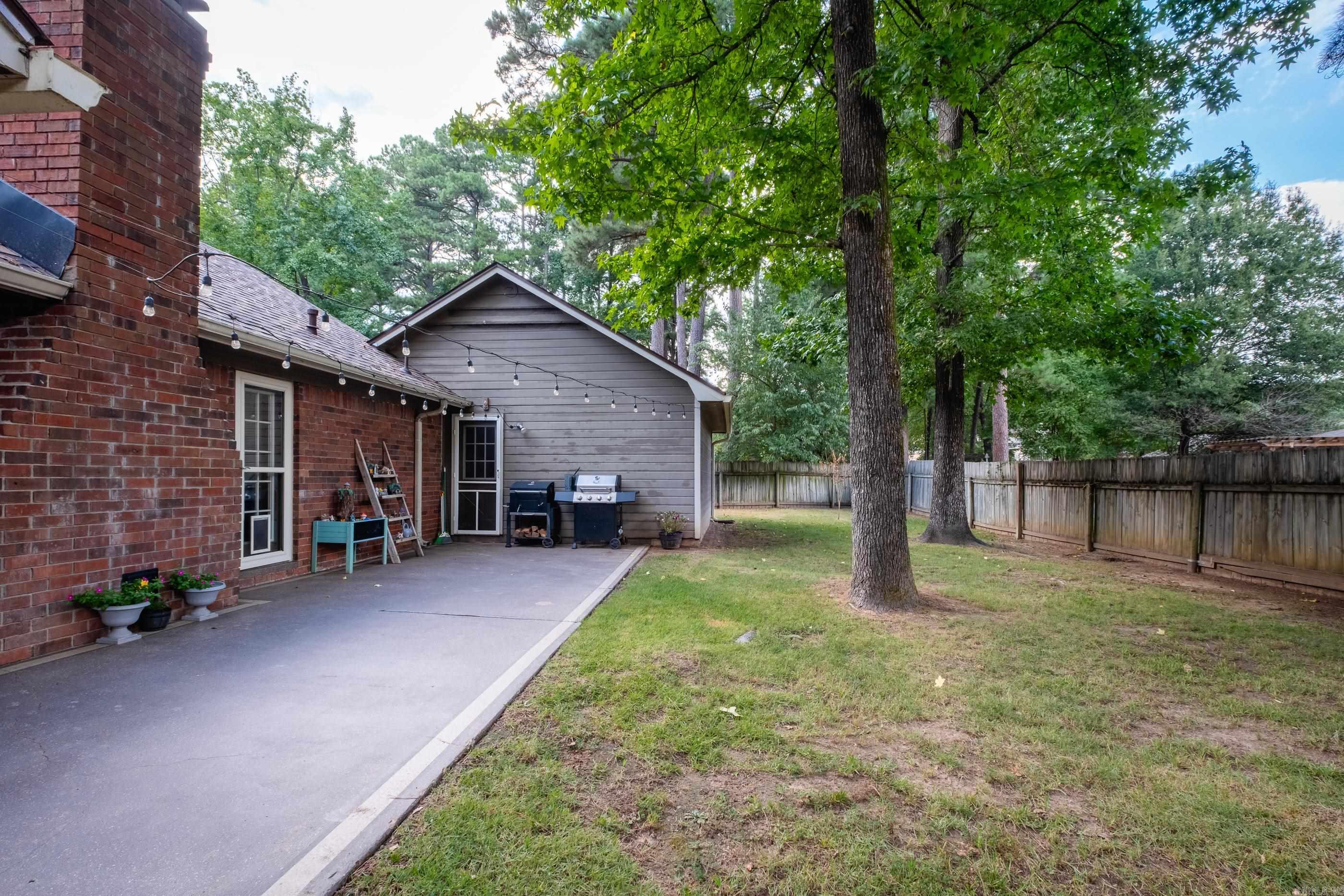 3 Sharondale  Maumelle, AR