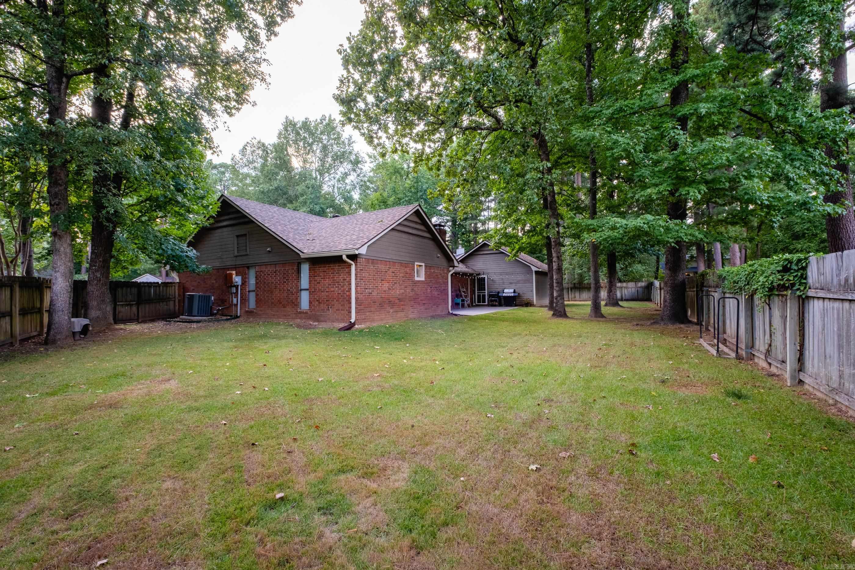 3 Sharondale  Maumelle, AR