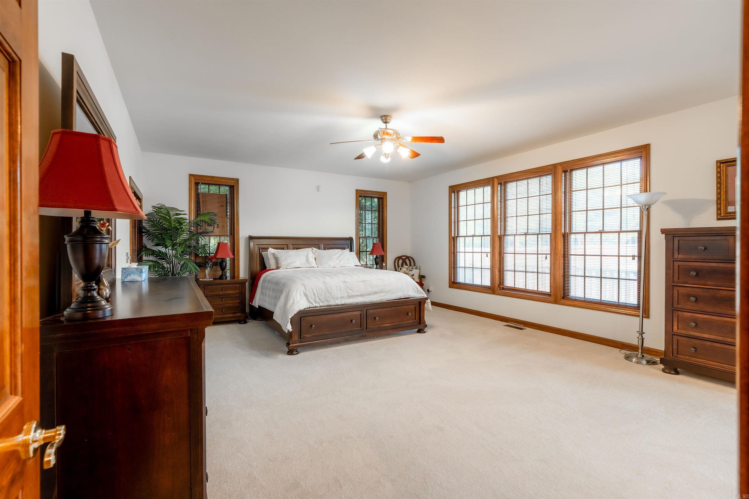 79 Plantation Dr E  Heber Springs, AR
