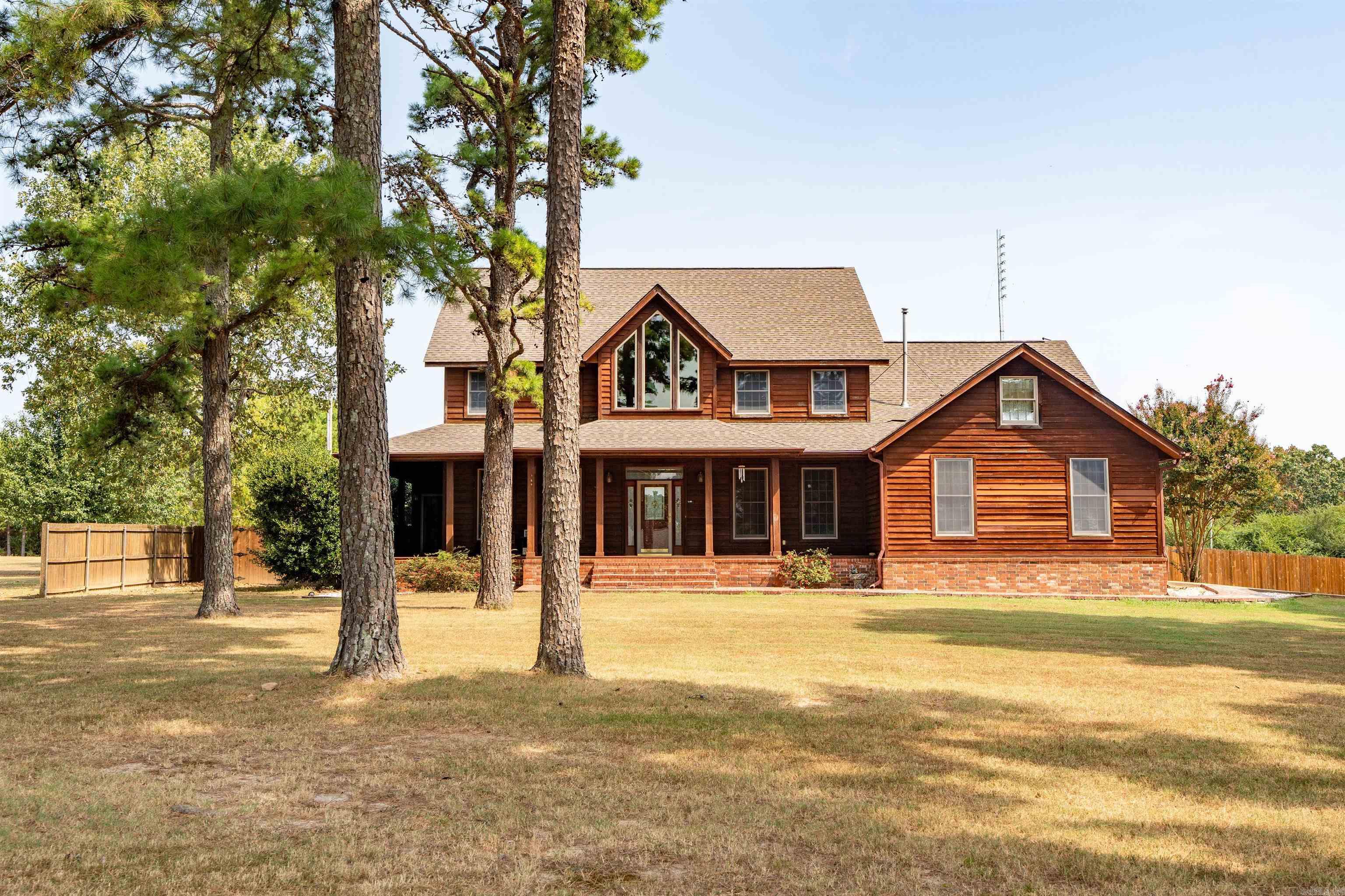 79 Plantation Dr E  Heber Springs, AR