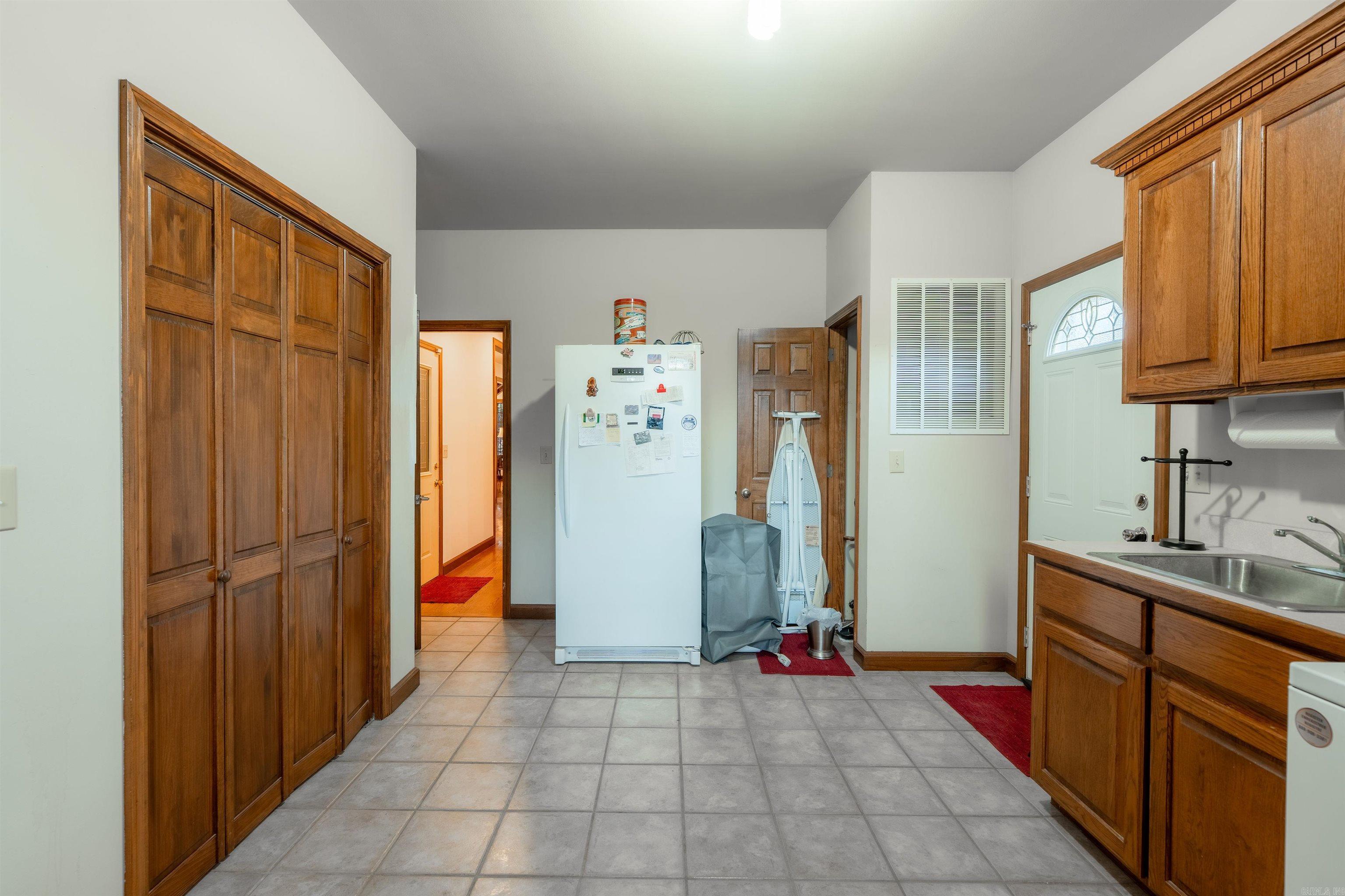 79 Plantation Dr E  Heber Springs, AR