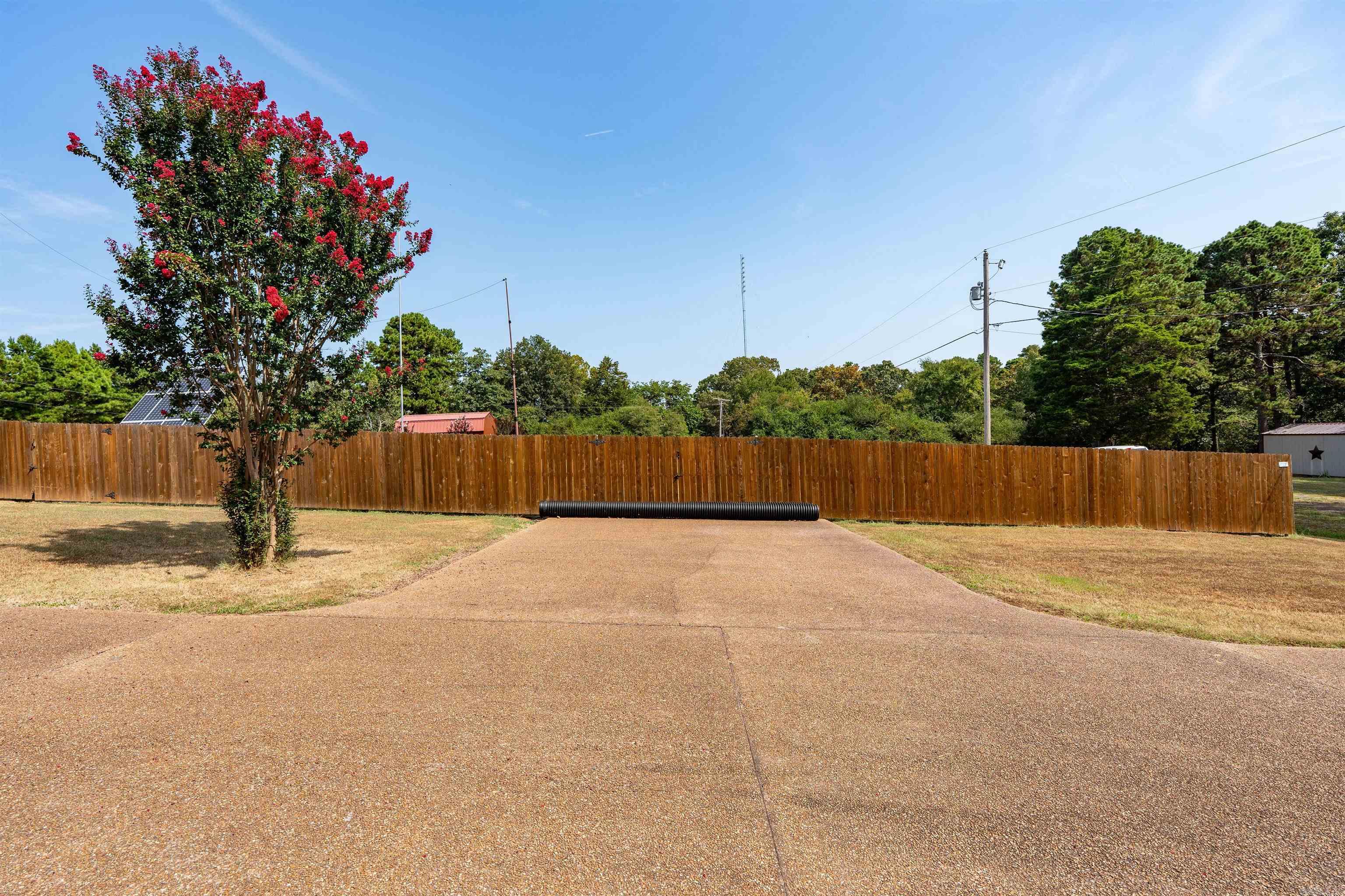 79 Plantation Dr E  Heber Springs, AR