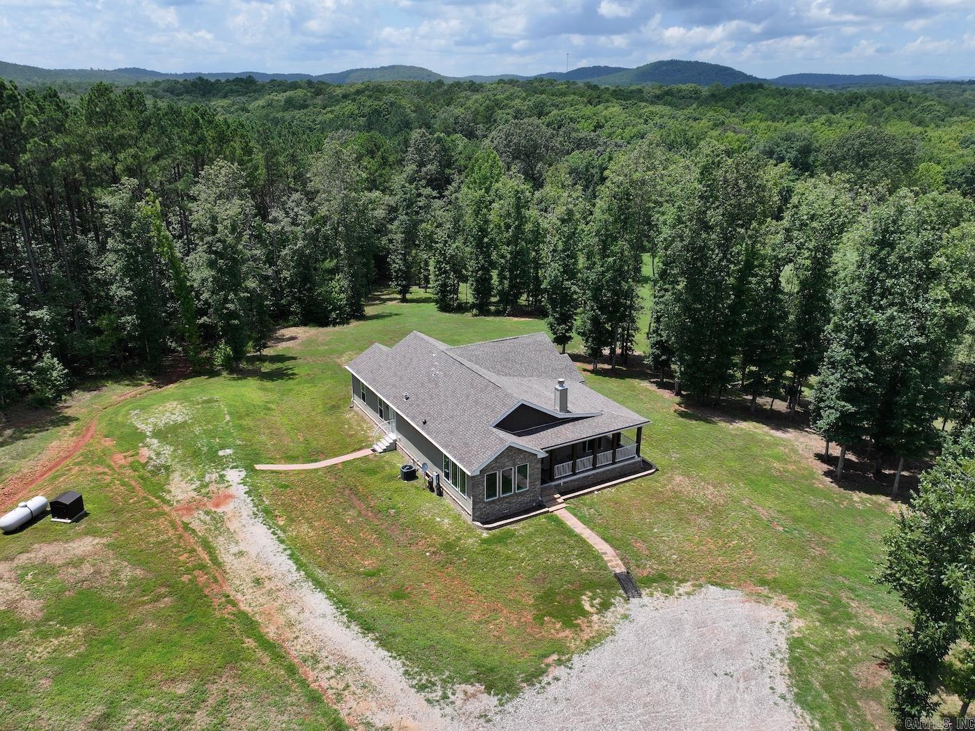 587 Owley  Mount Ida, AR