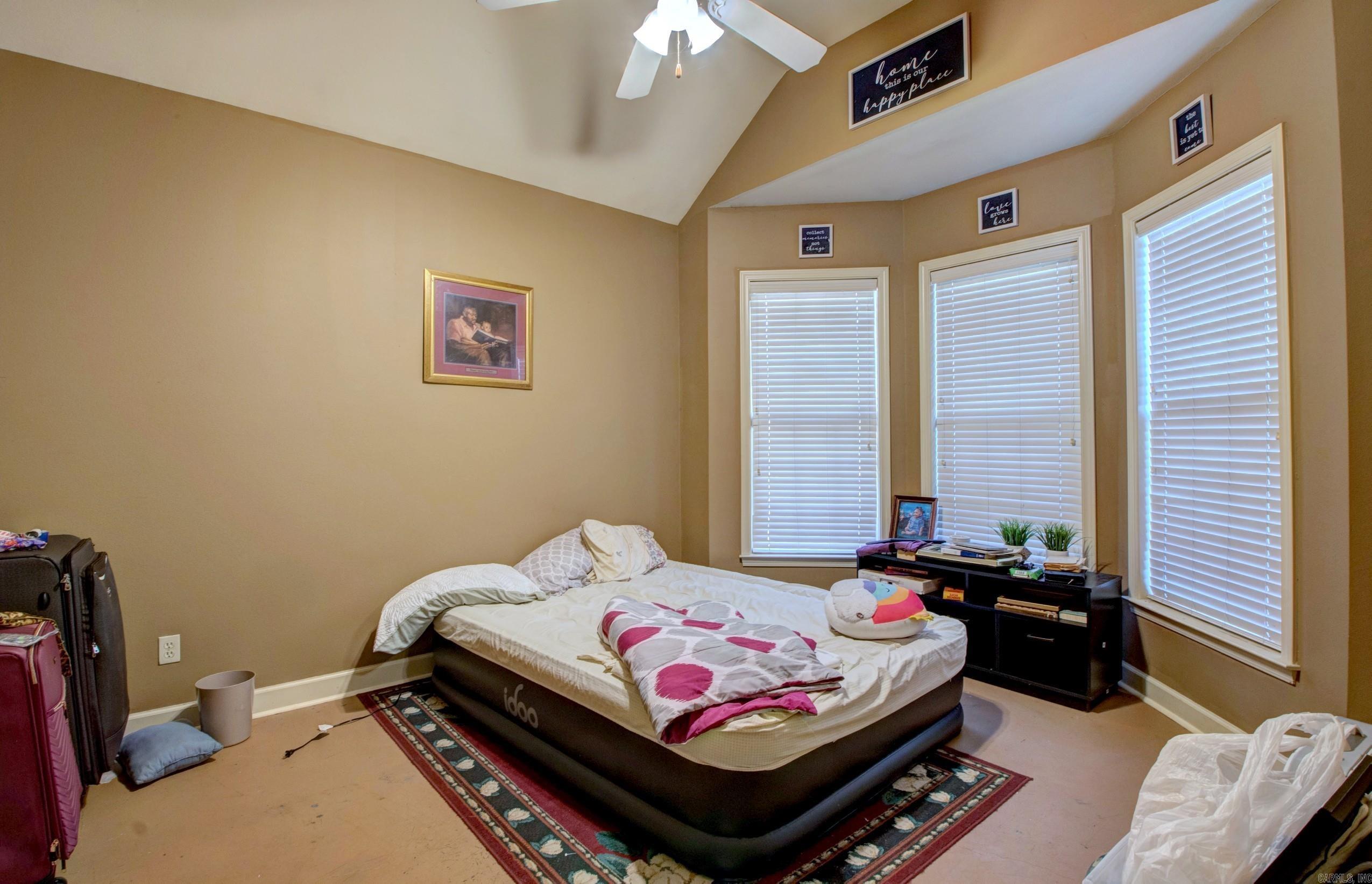 3 Regal  Maumelle, AR