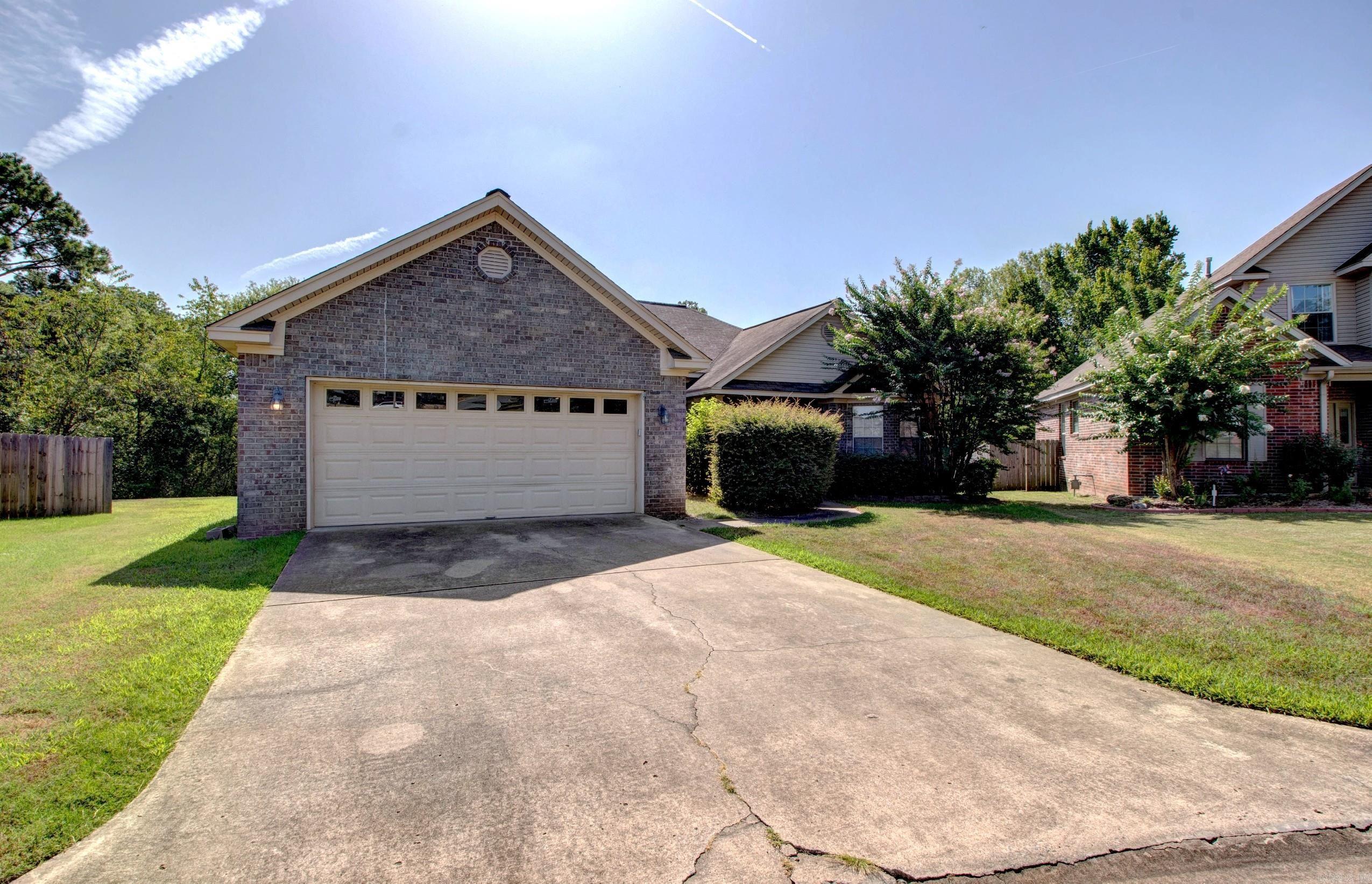 3 Regal  Maumelle, AR
