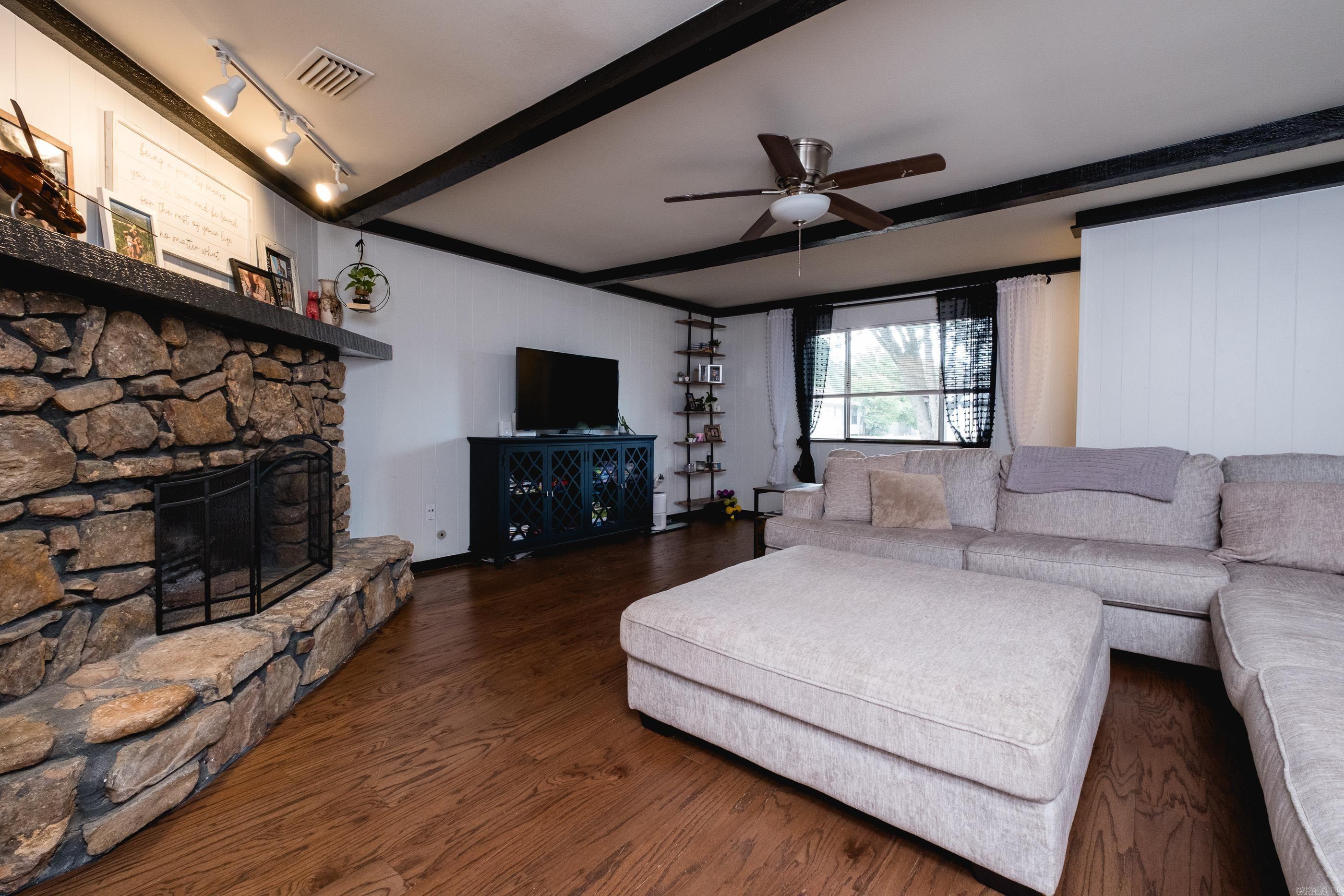 40 Prince  Maumelle, AR