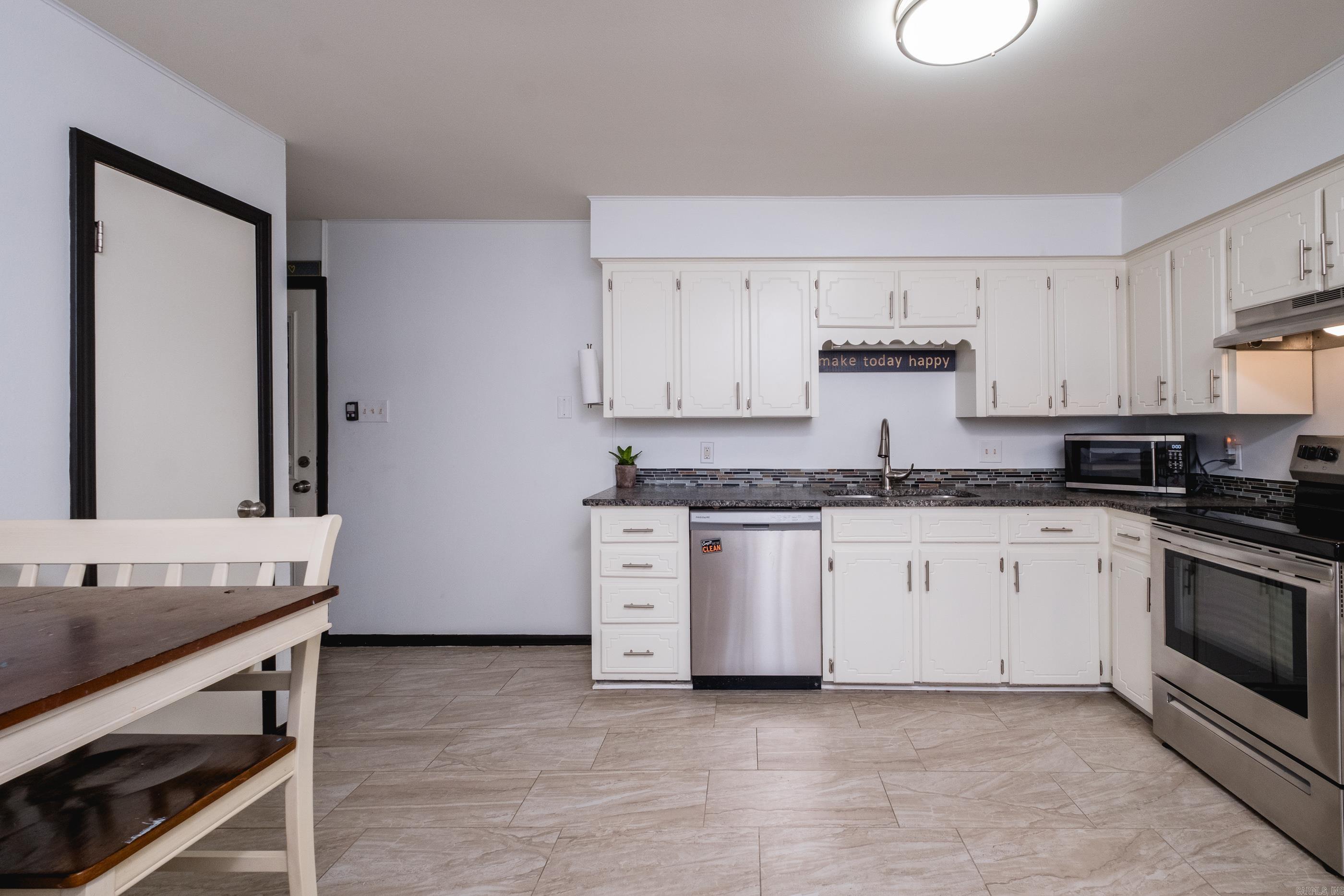 40 Prince  Maumelle, AR