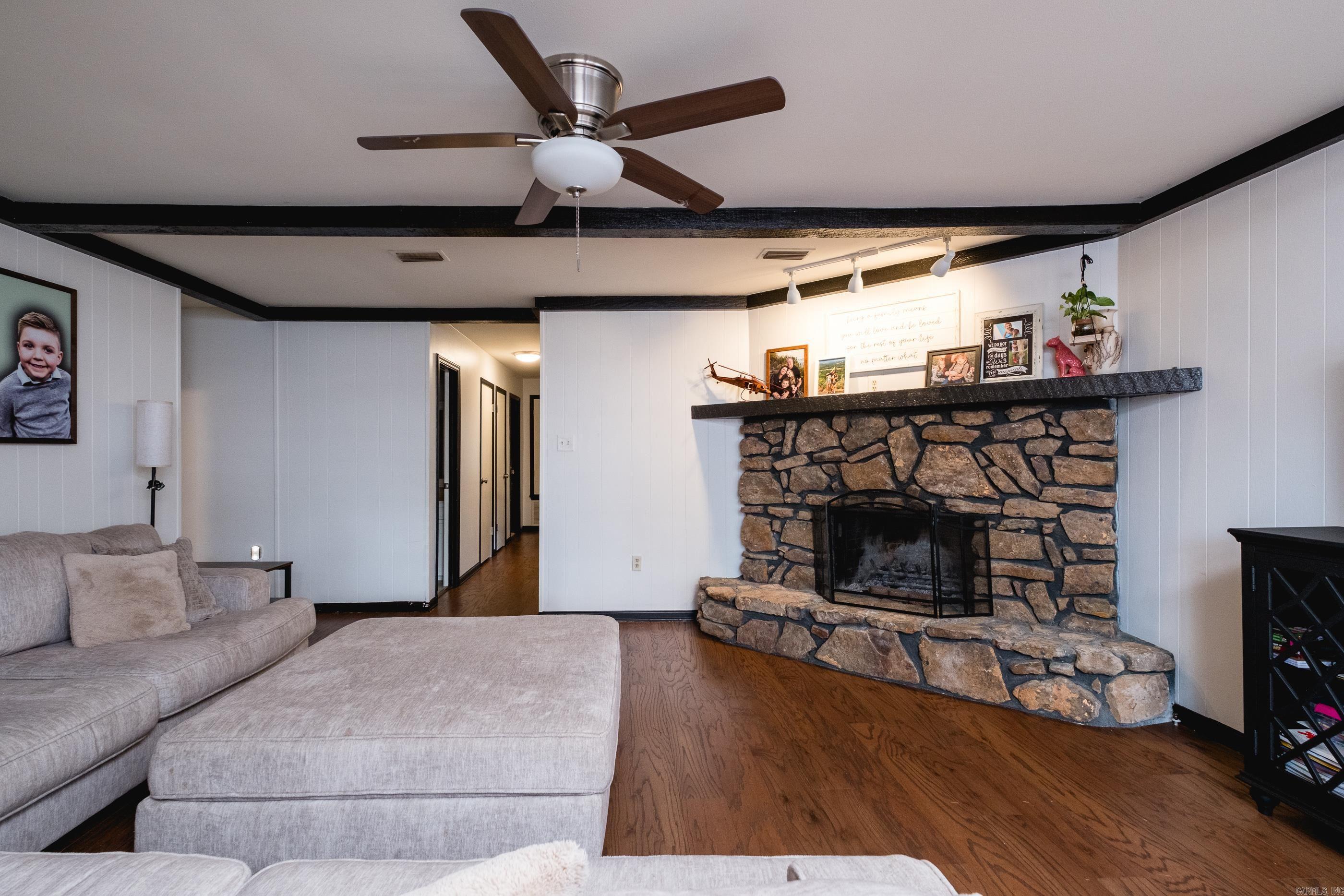 40 Prince  Maumelle, AR