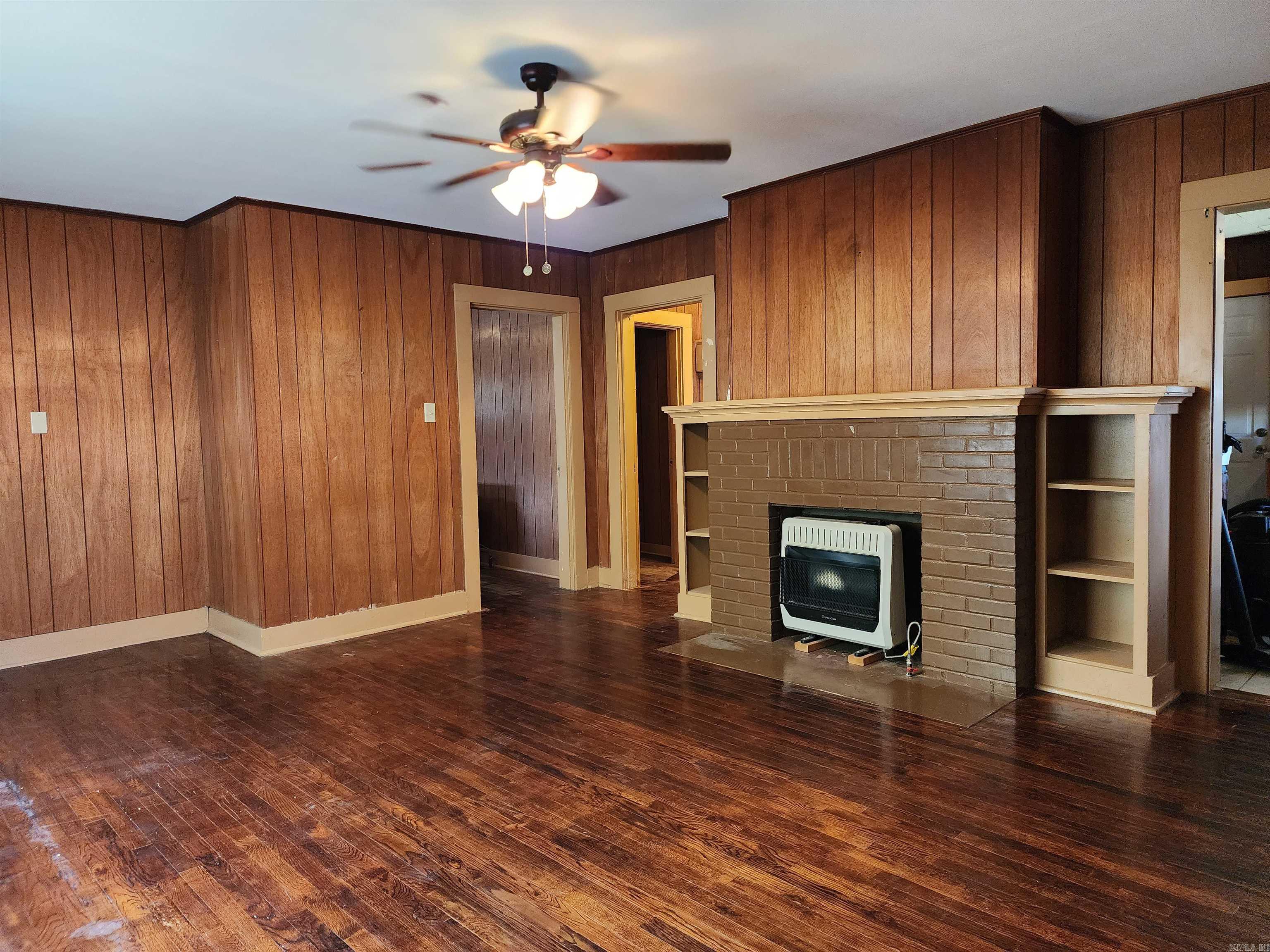 108 Chitwood St  Hot Springs, AR