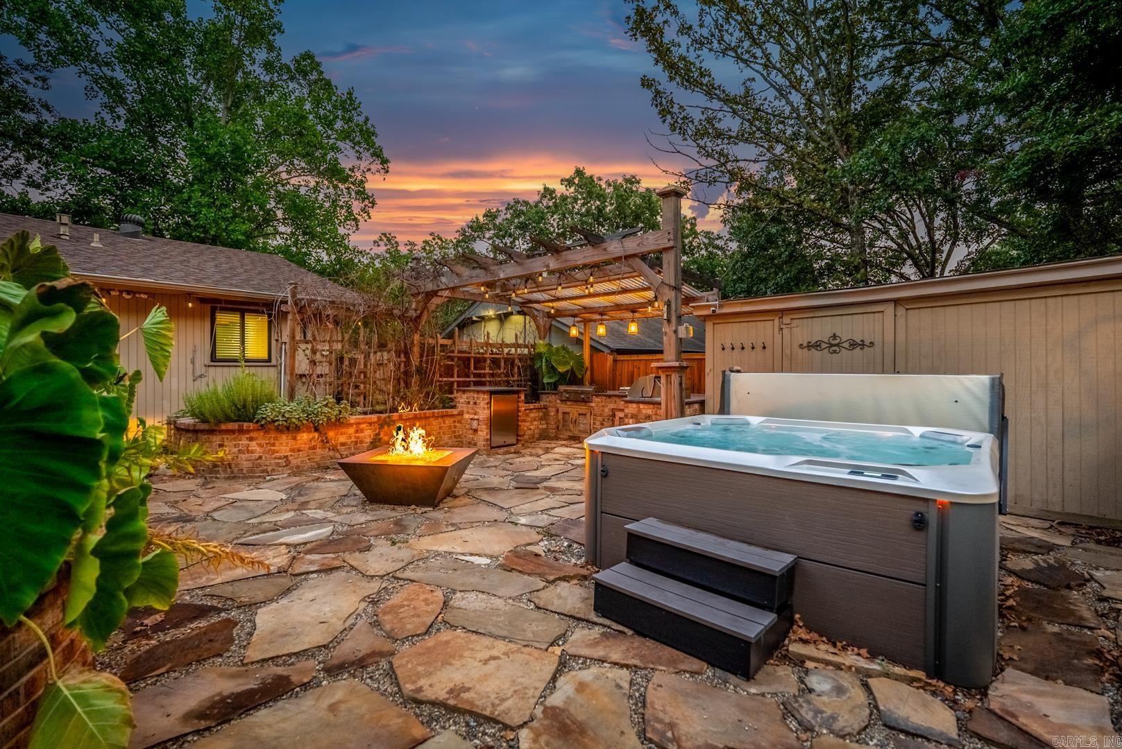 2704 Wentwood Valley  Little Rock, AR