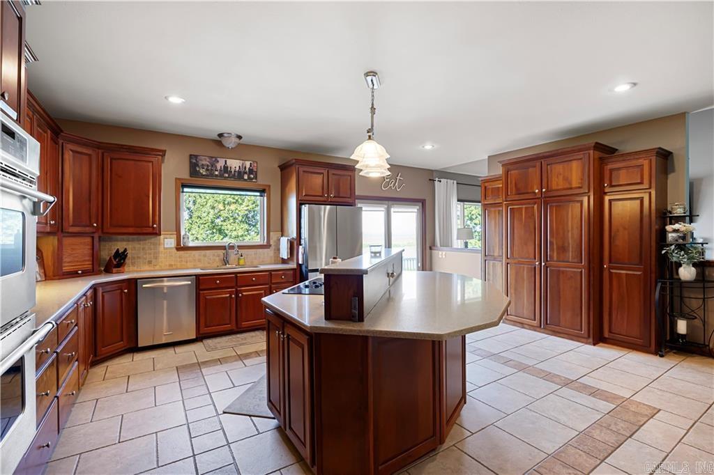 544 Painters Ln  Lamar, AR