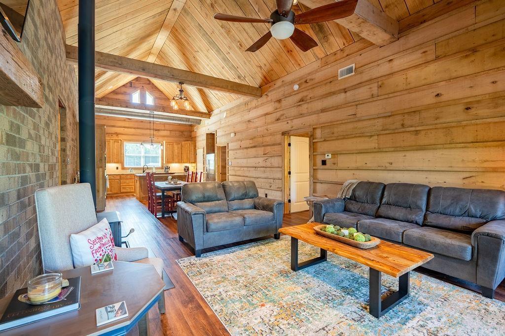 583 River  Heber Springs, AR