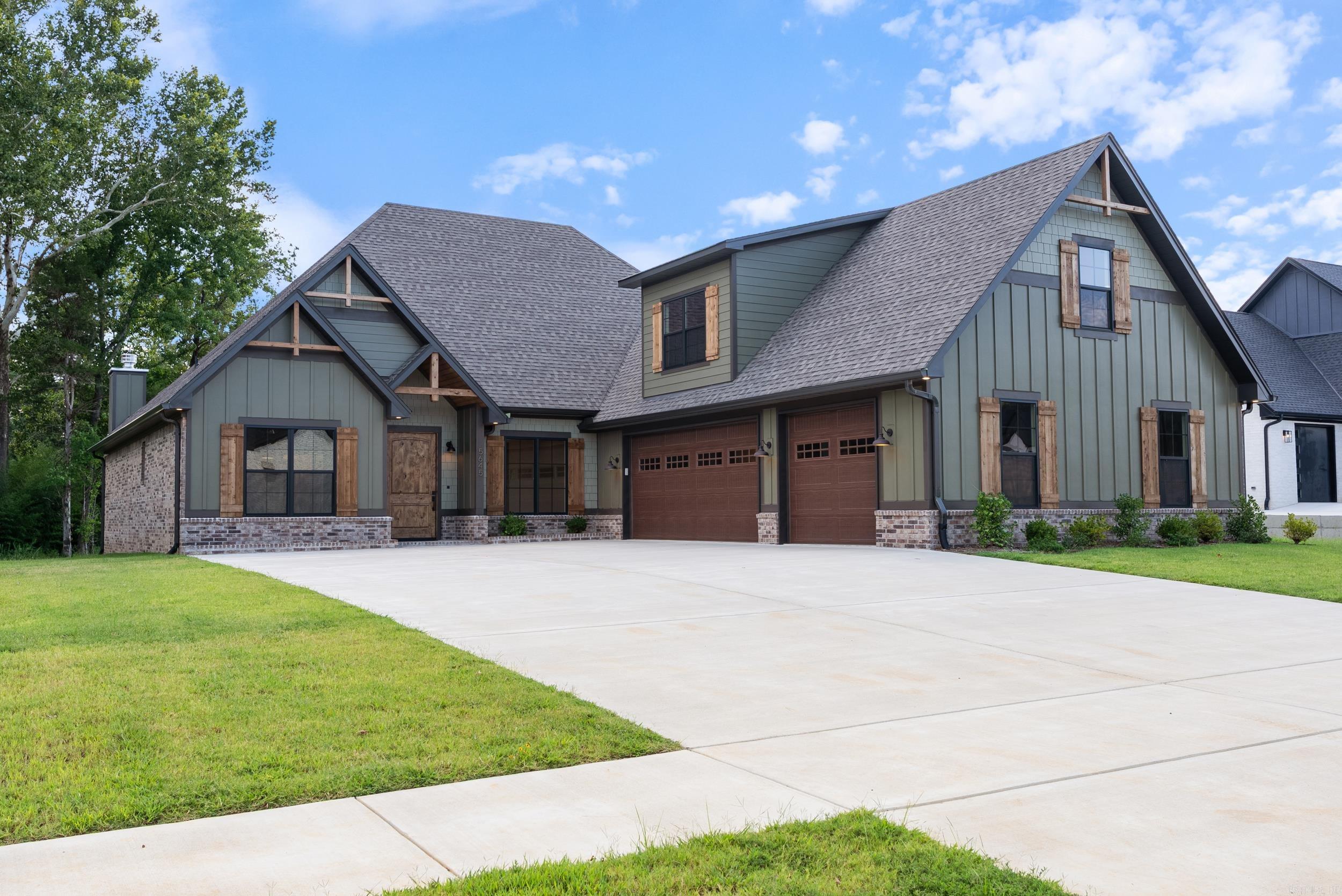 5645 Tivoli  Conway, AR