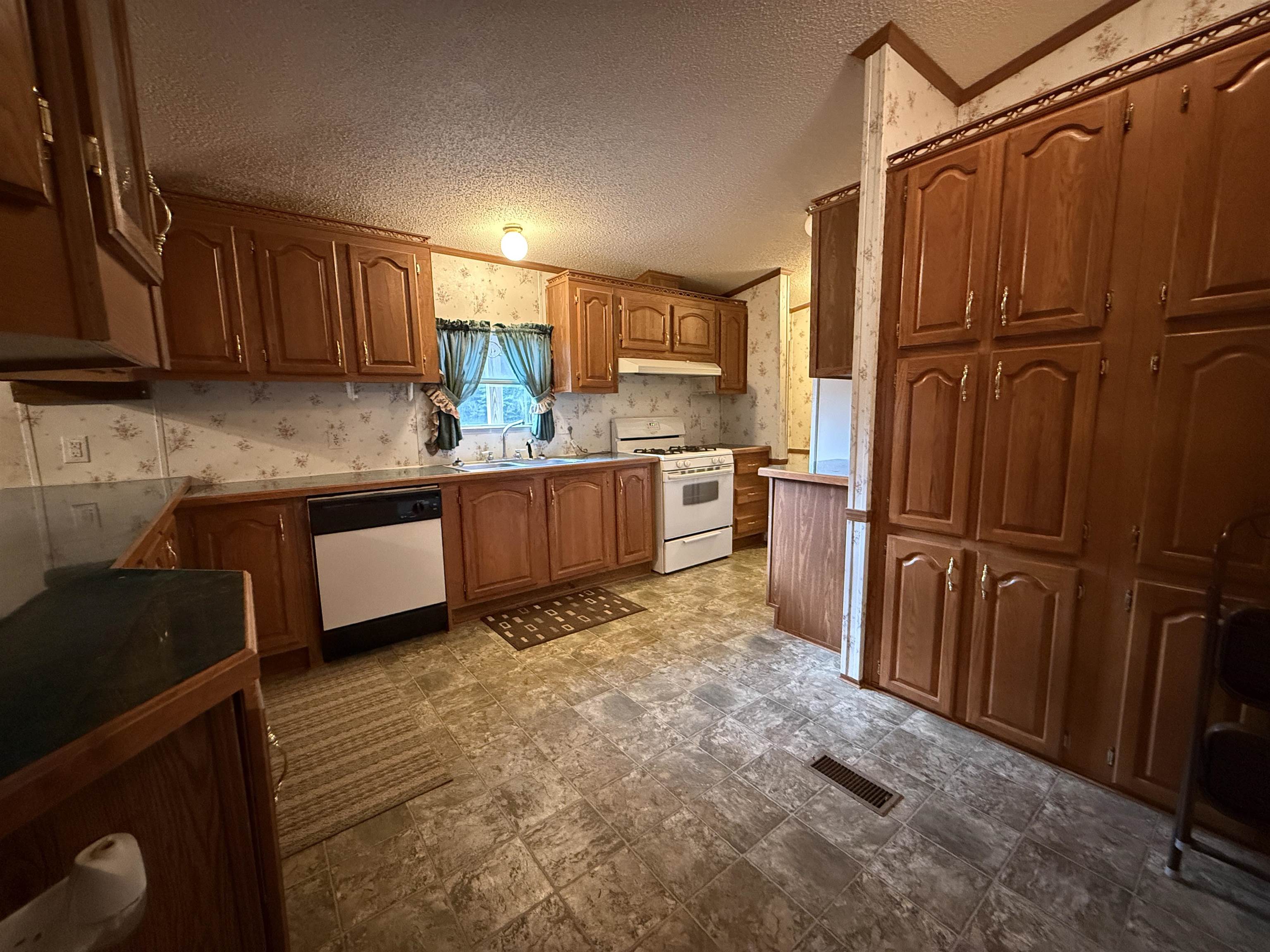 5023 Knob Creek Road  Melbourne, AR
