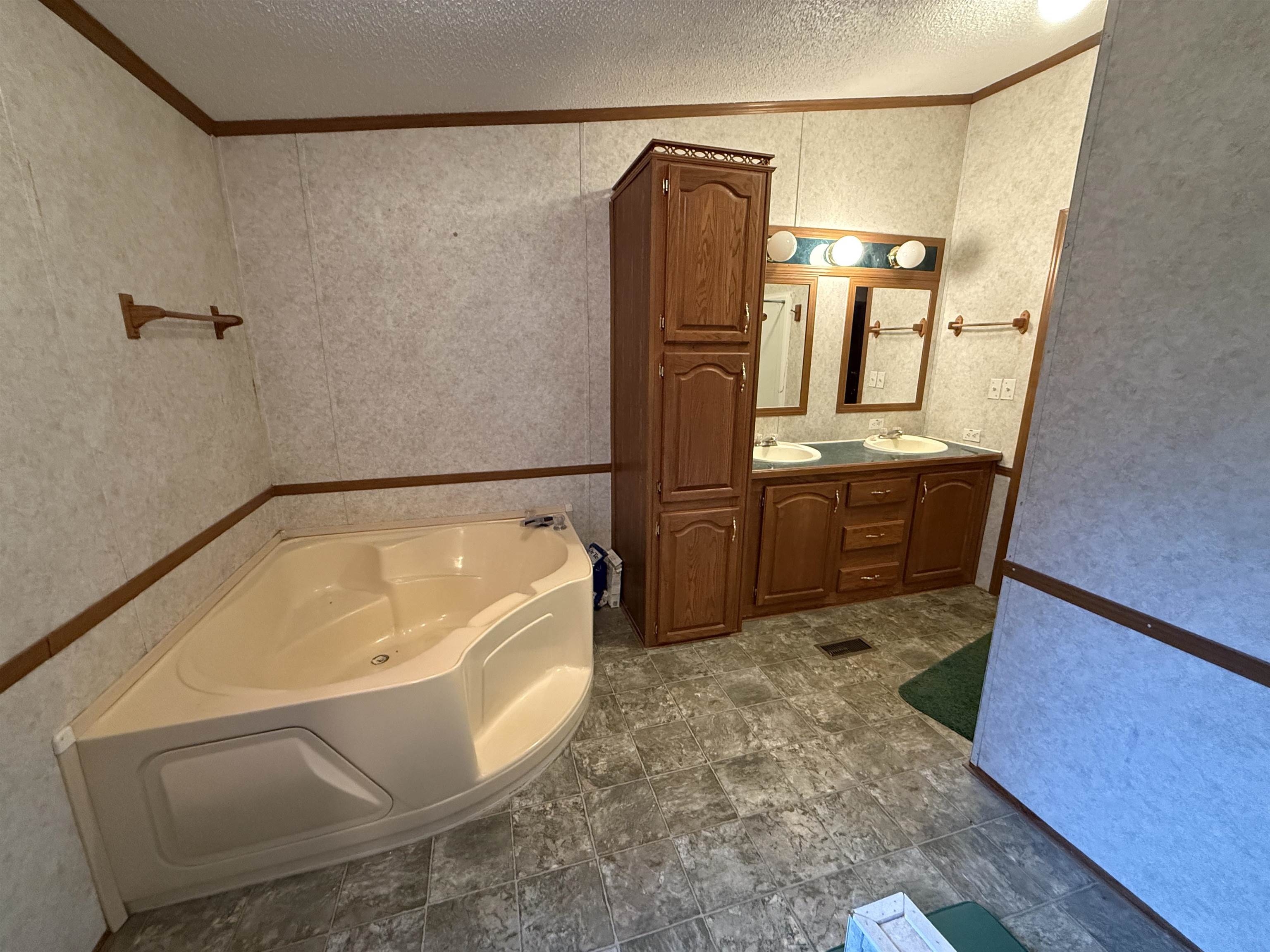 5023 Knob Creek Road  Melbourne, AR