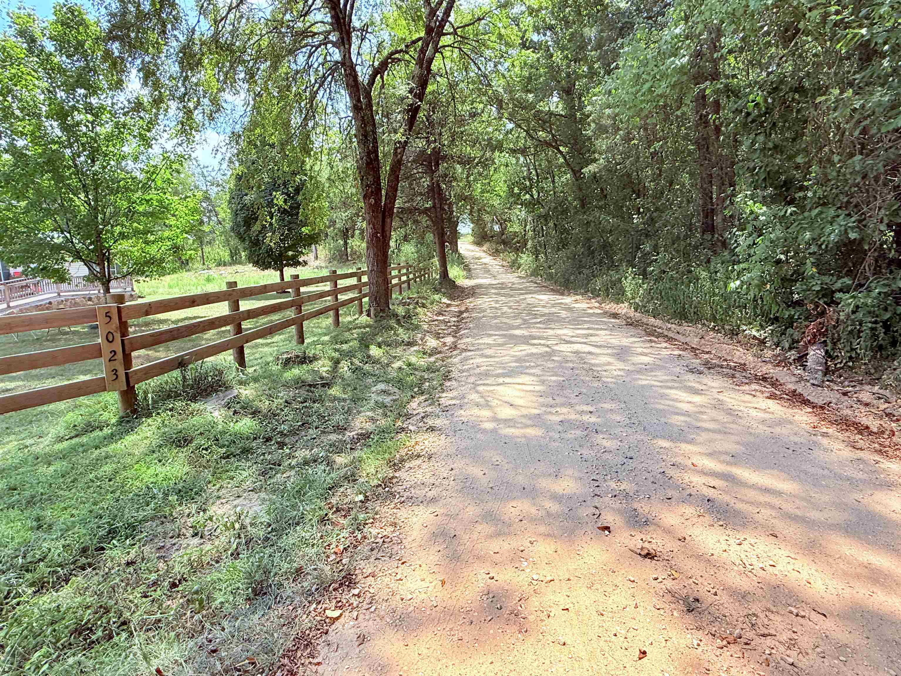 5023 Knob Creek Road  Melbourne, AR
