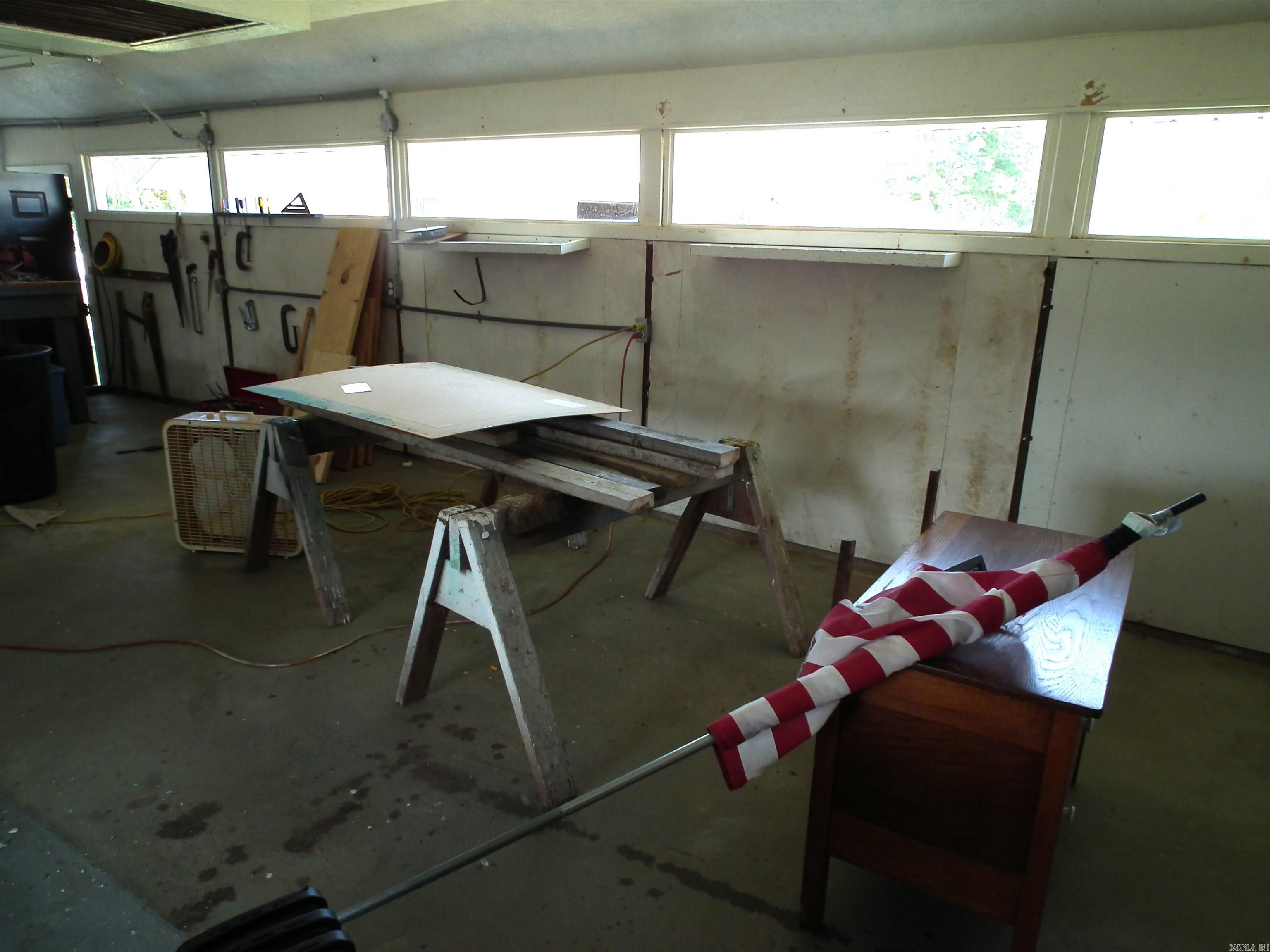 359 W Pin Oak  Rose Bud, AR