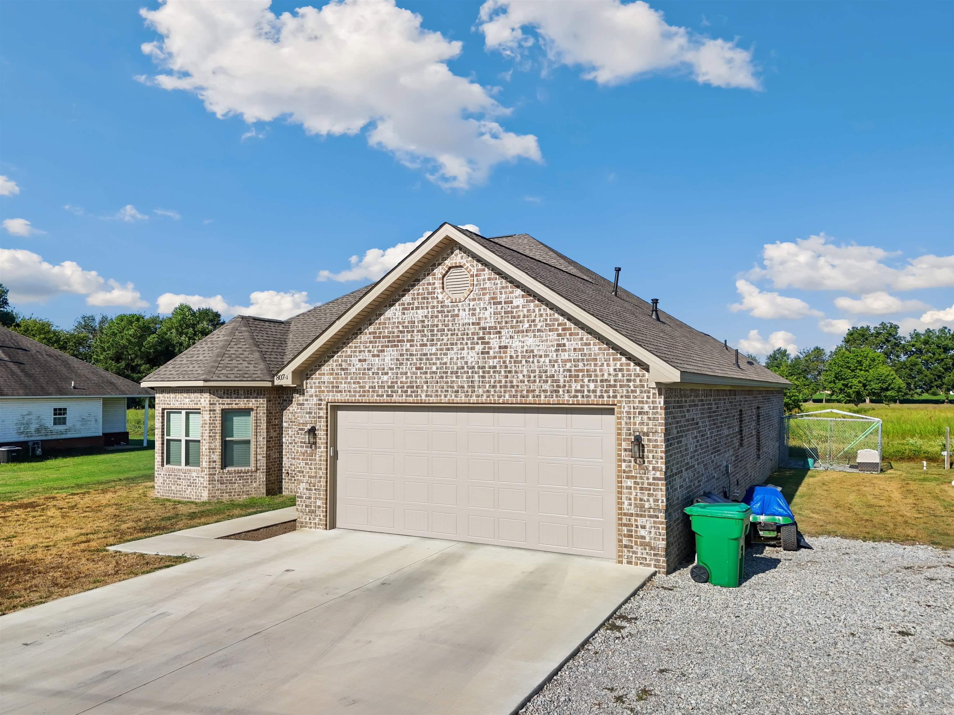 807A Byron  Manila, AR