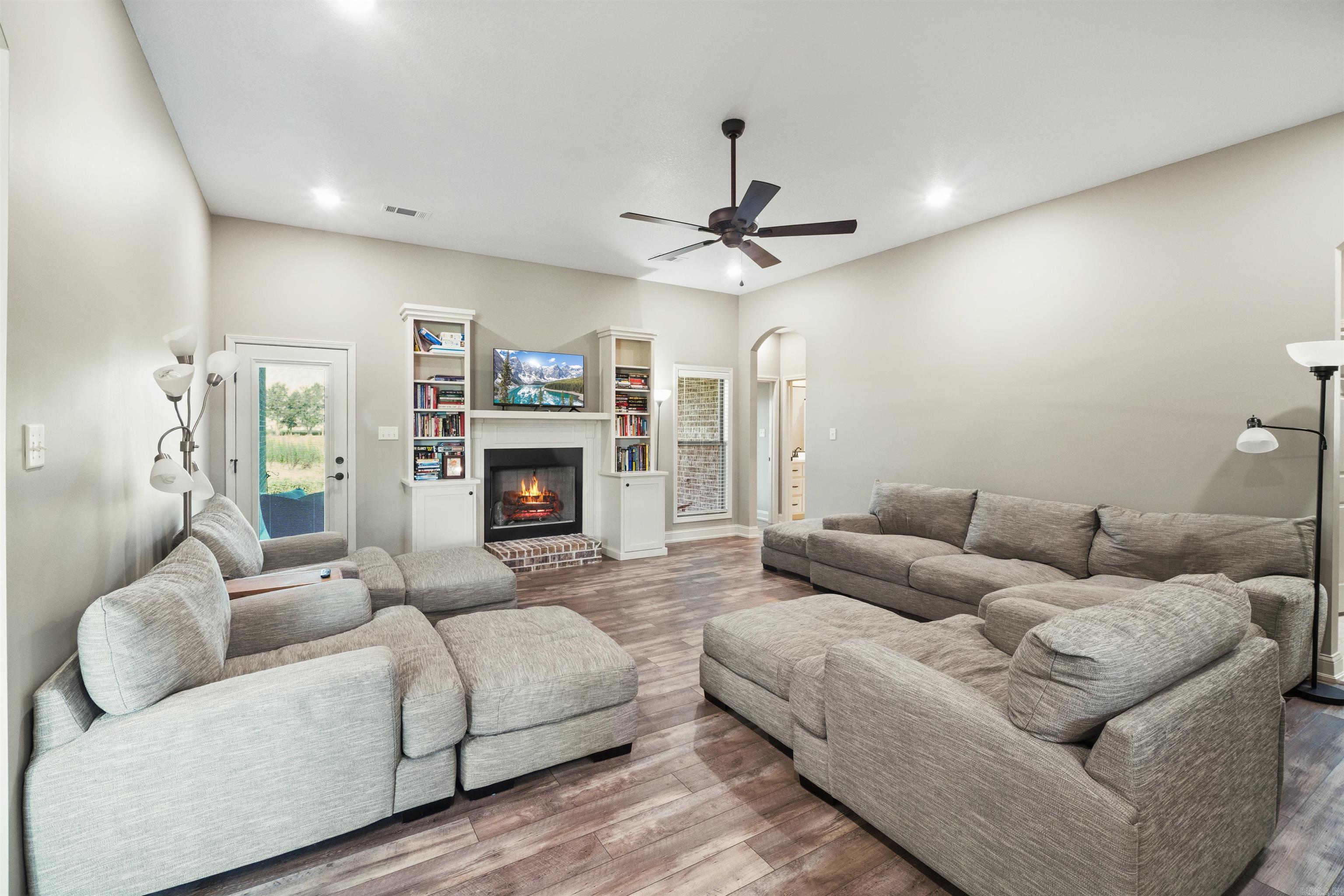 807A Byron  Manila, AR