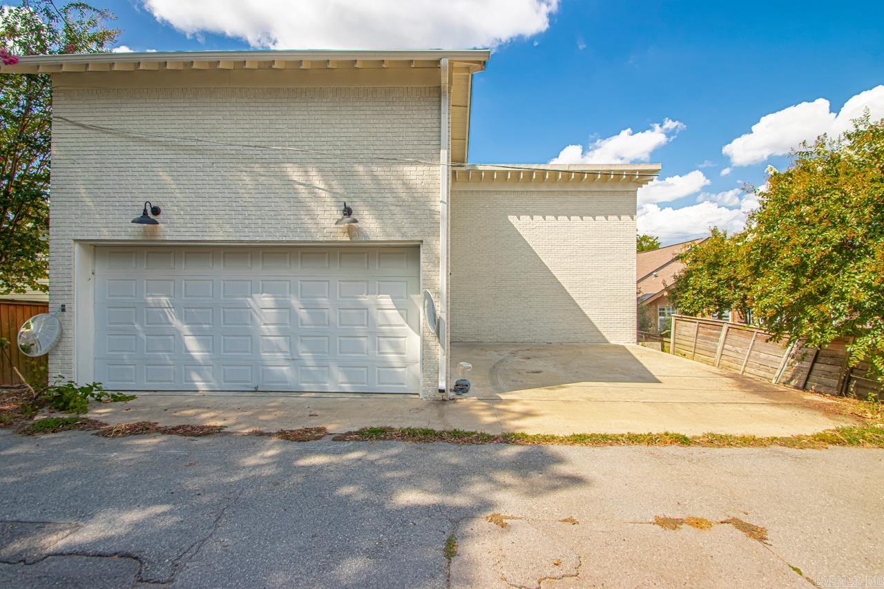 5205 Kavanaugh  Little Rock, AR
