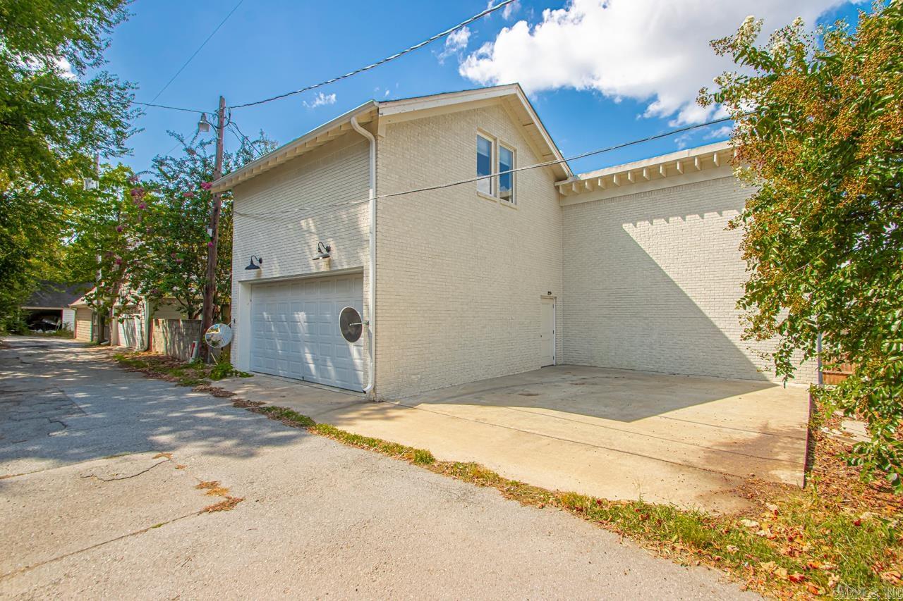 5205 Kavanaugh  Little Rock, AR