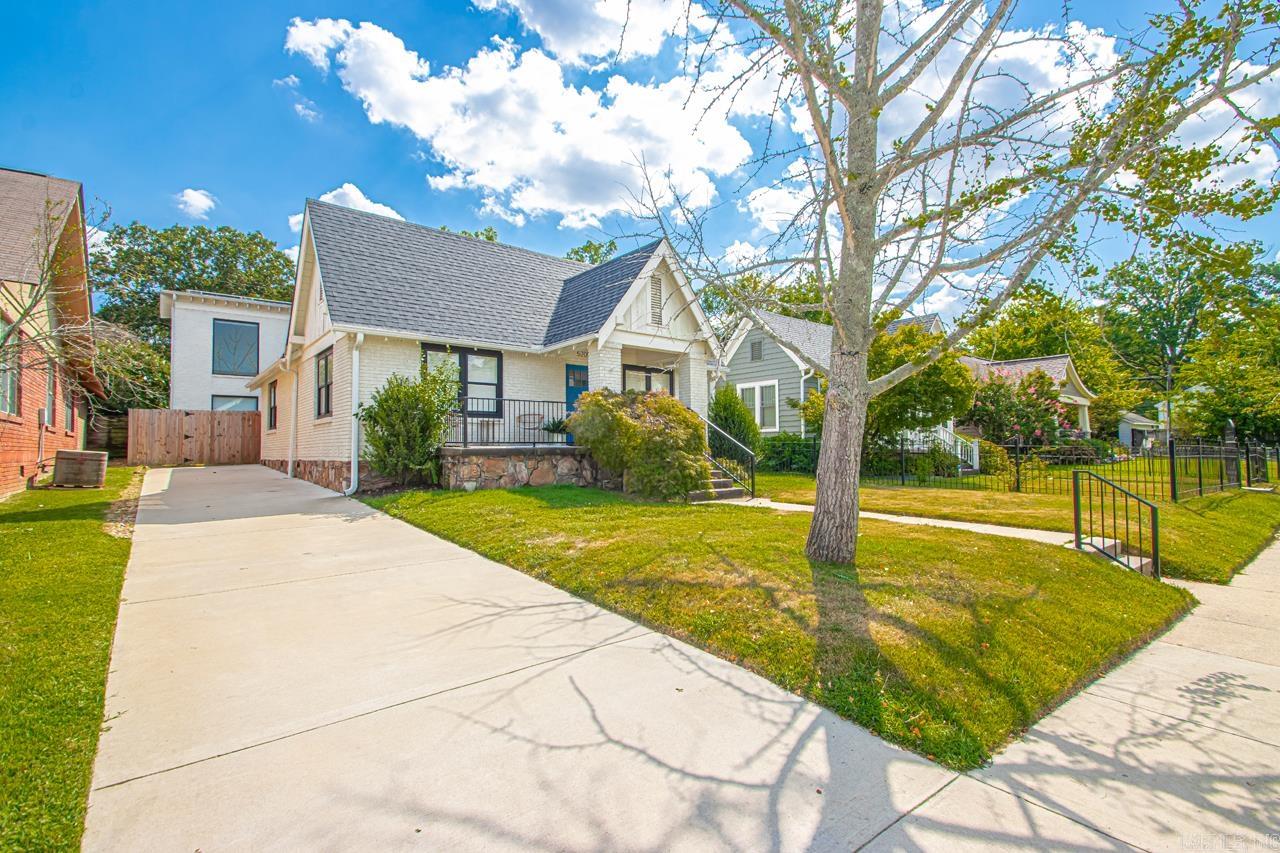 5205 Kavanaugh  Little Rock, AR