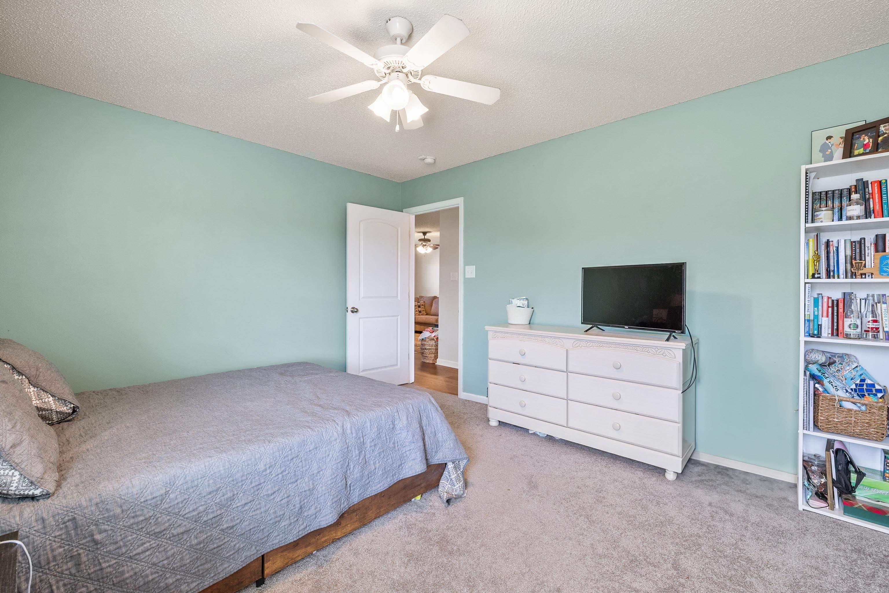 1202 Meadows dr  Benton, AR