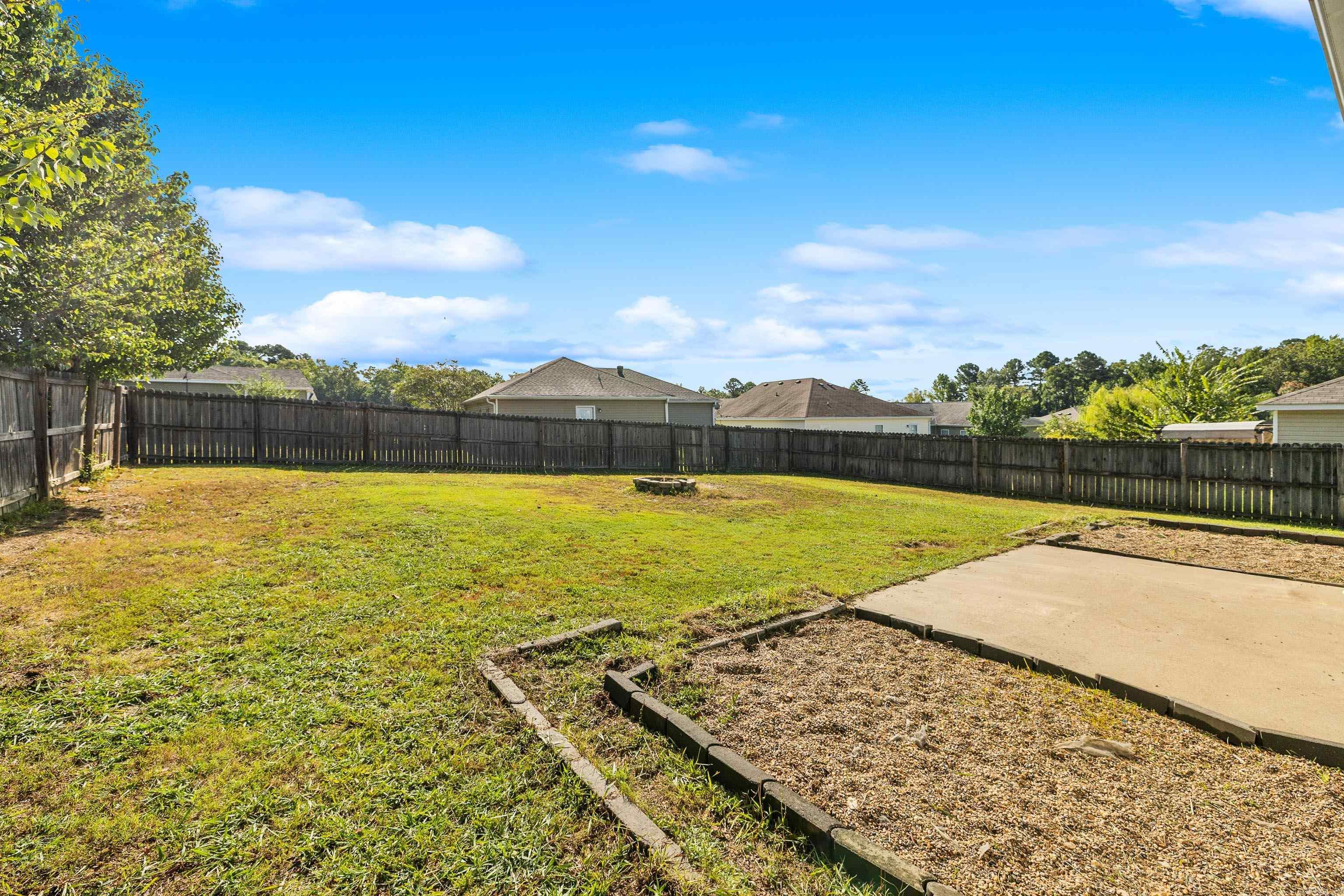 1202 Meadows dr  Benton, AR