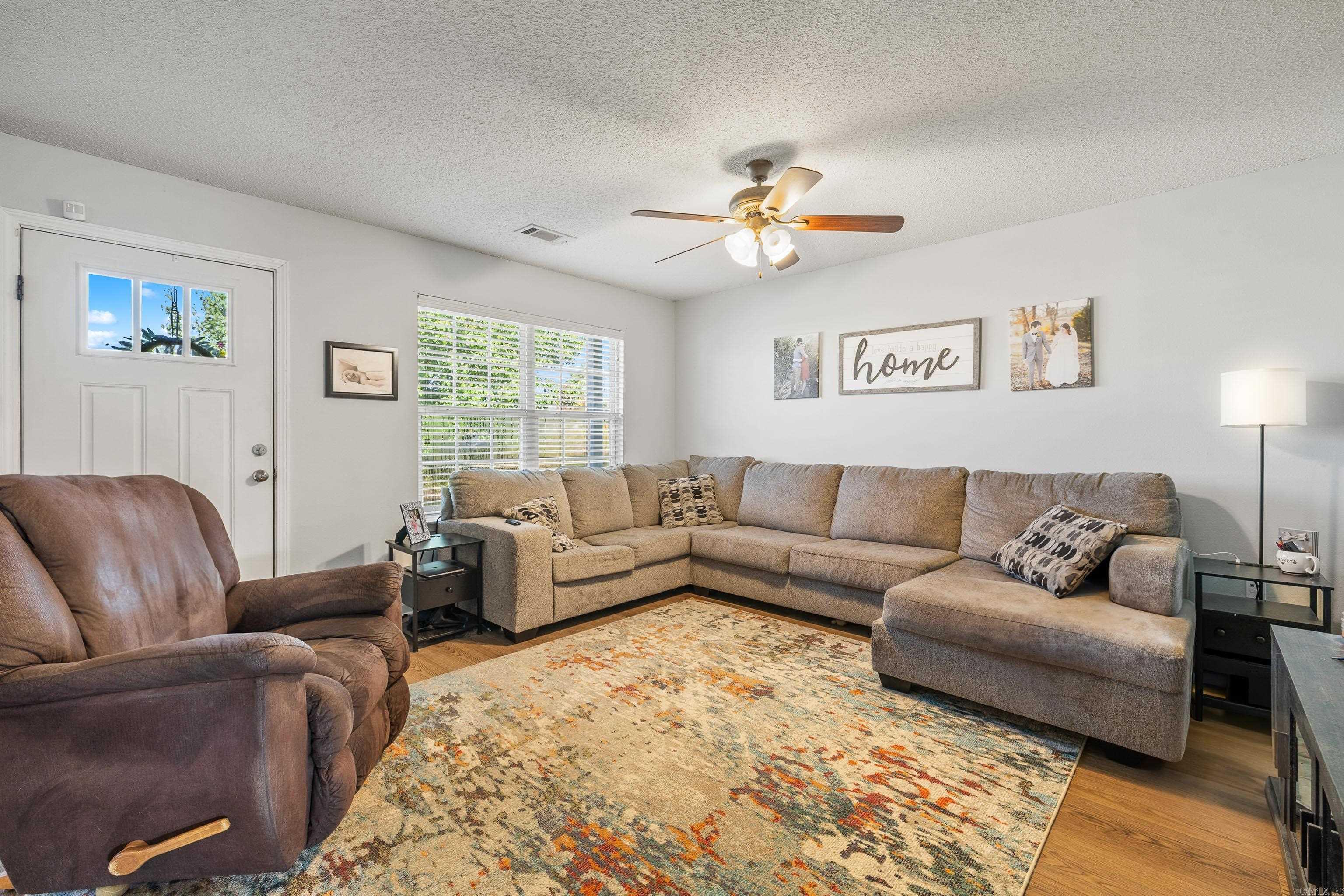 1202 Meadows dr  Benton, AR