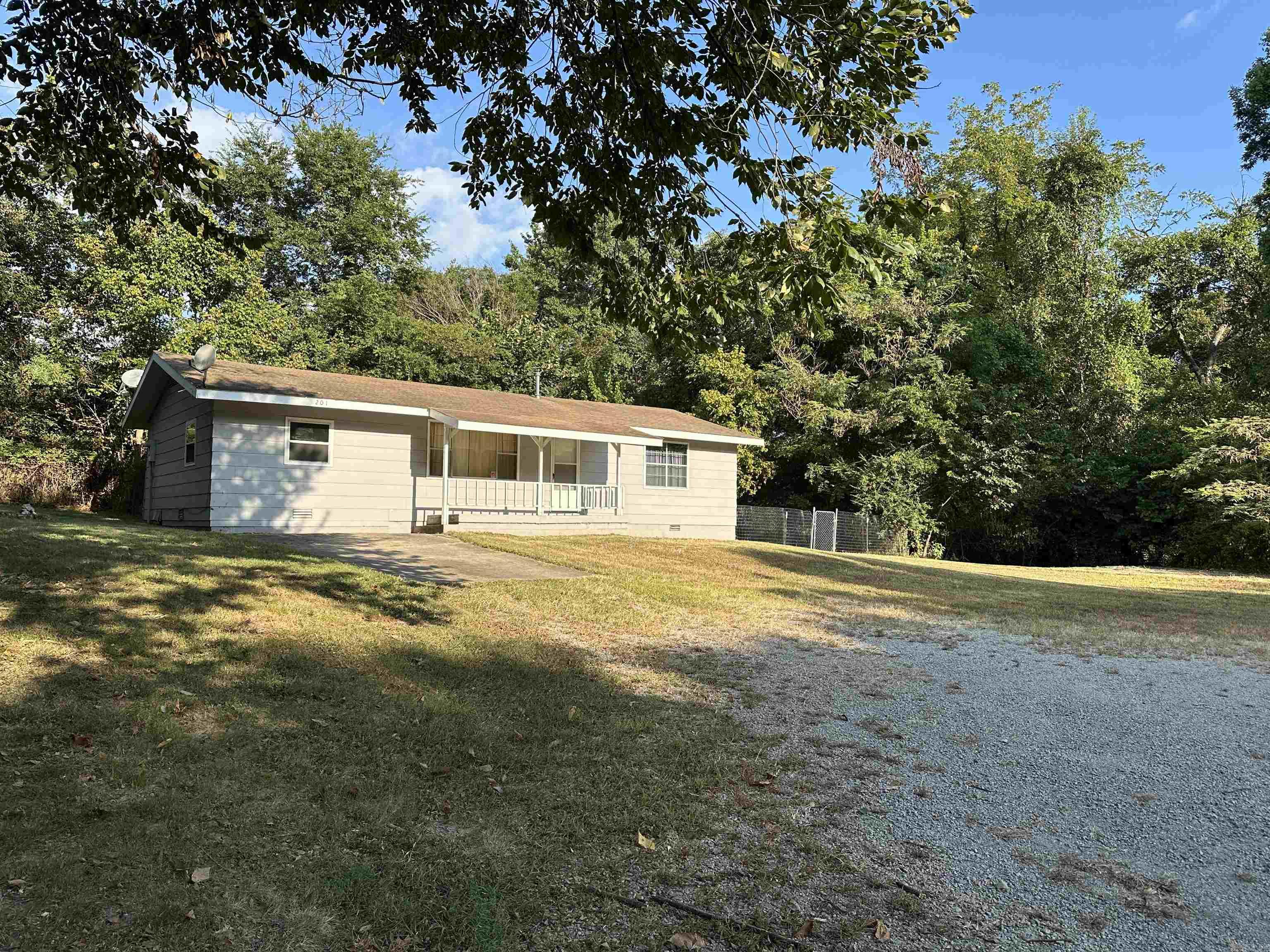 201 N 7th Street  Flippin, AR
