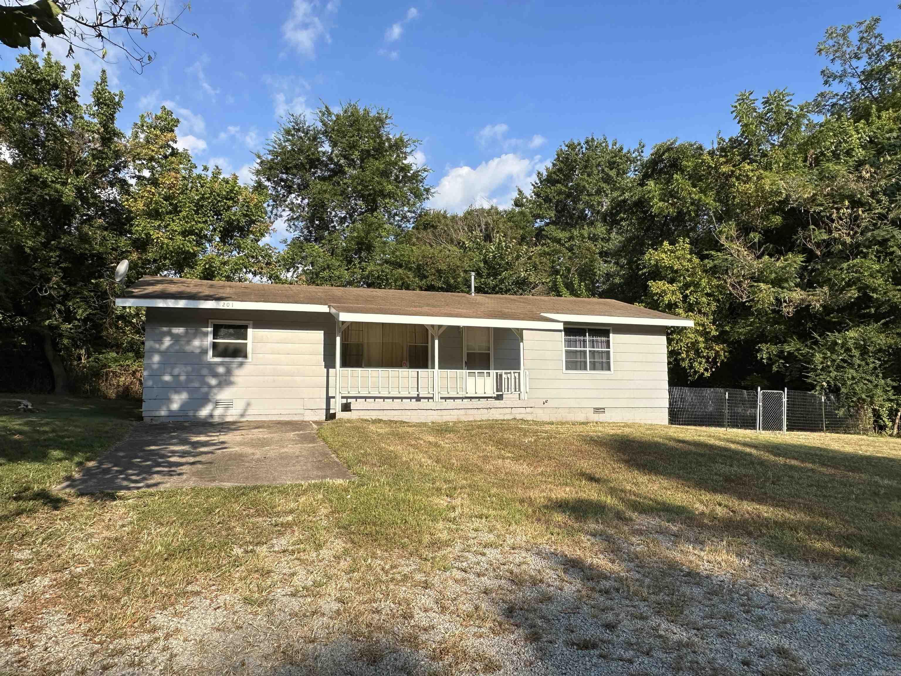 201 N 7th Street  Flippin, AR