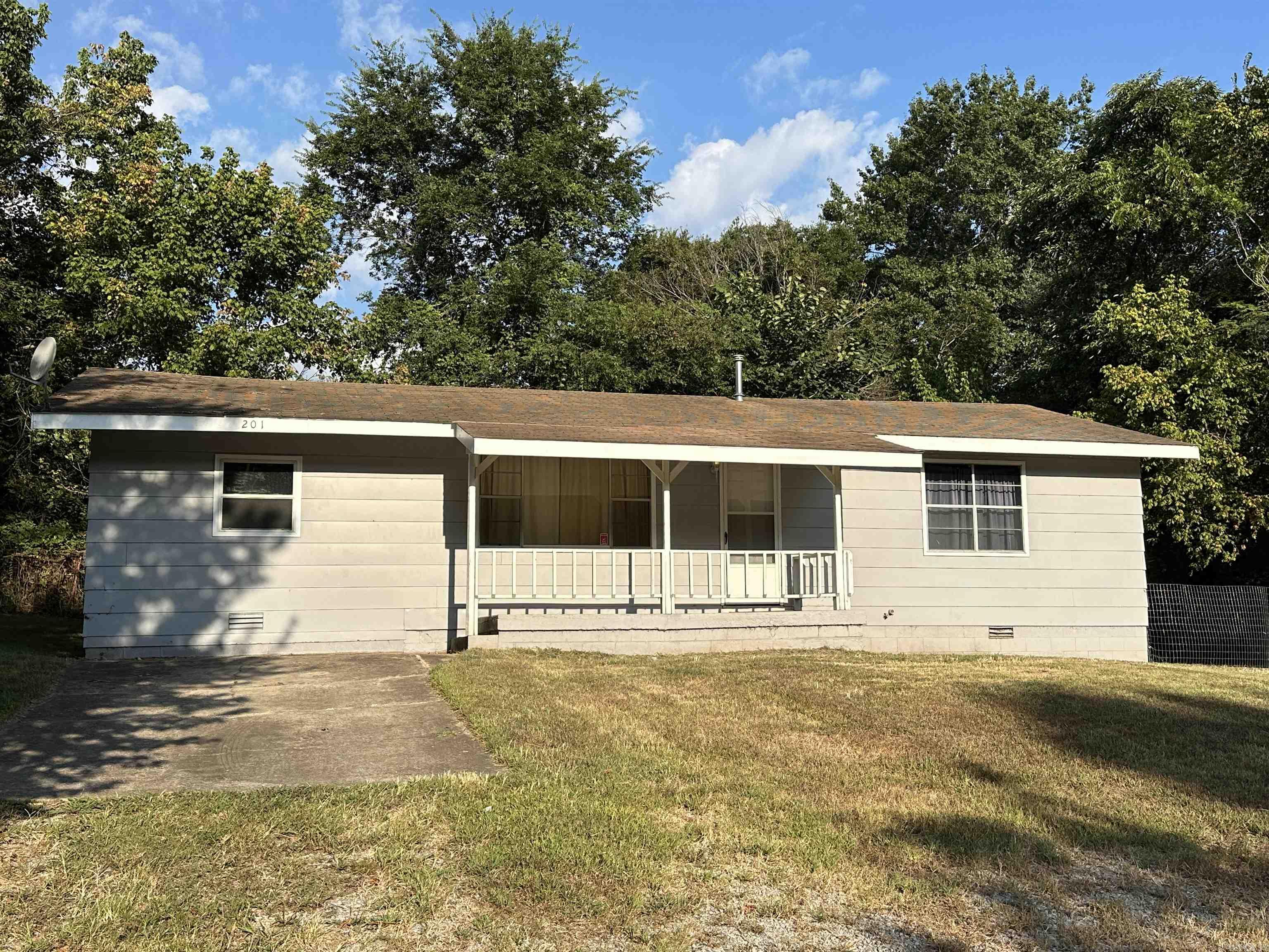 201 N 7th Street  Flippin, AR