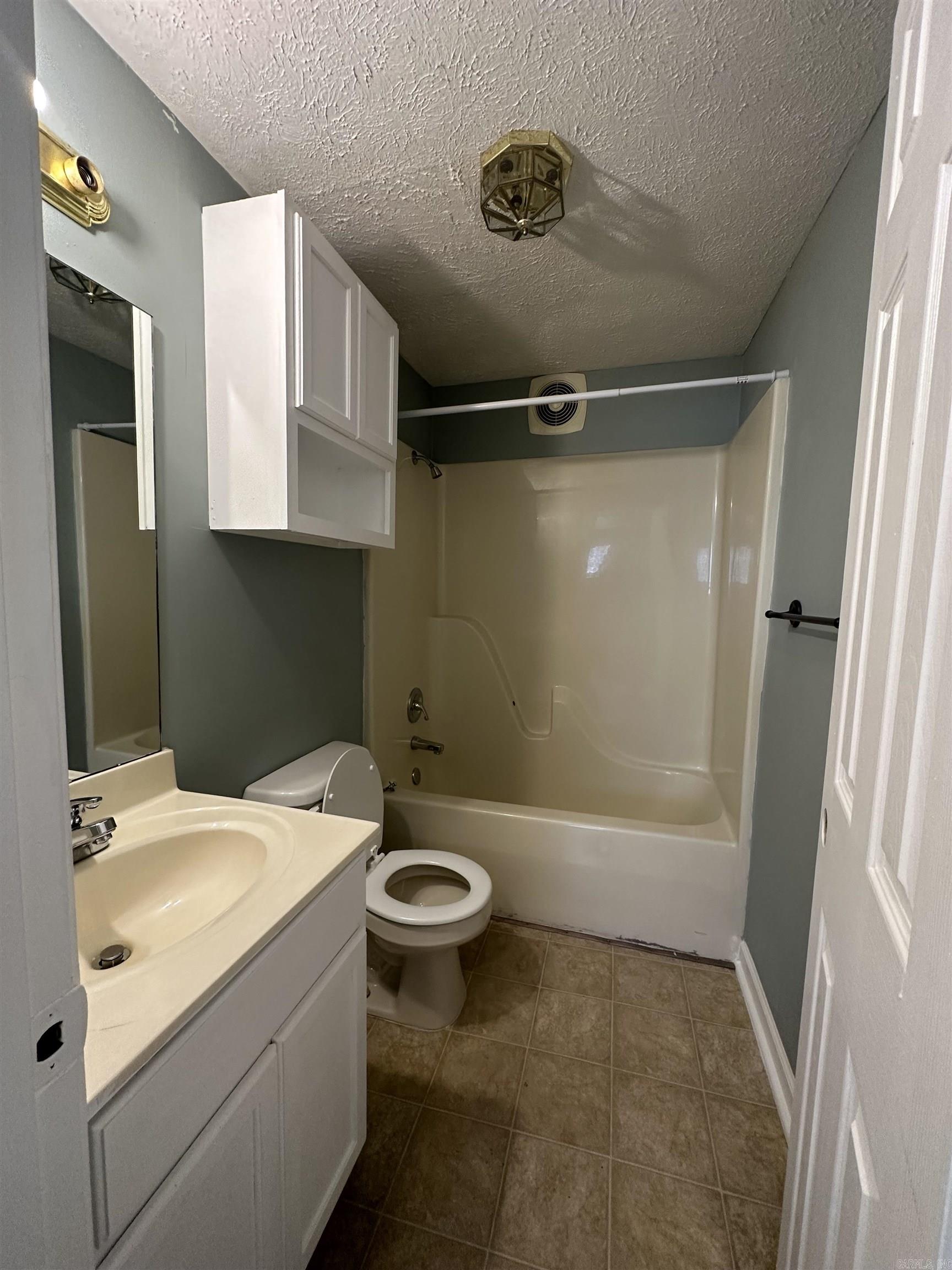 366 Donaghey  Conway, AR