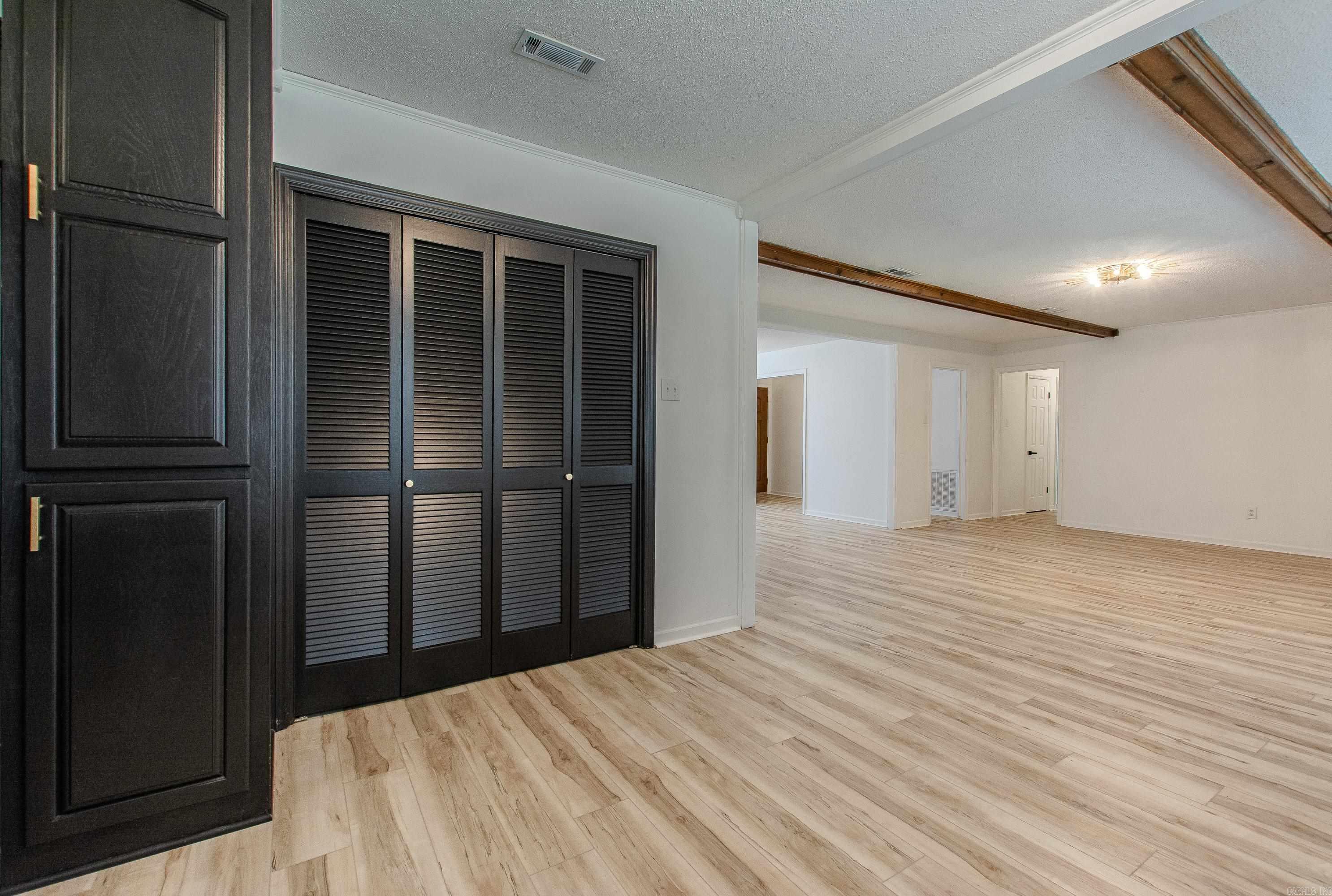 11808 Saint Charles Blvd  Little Rock, AR