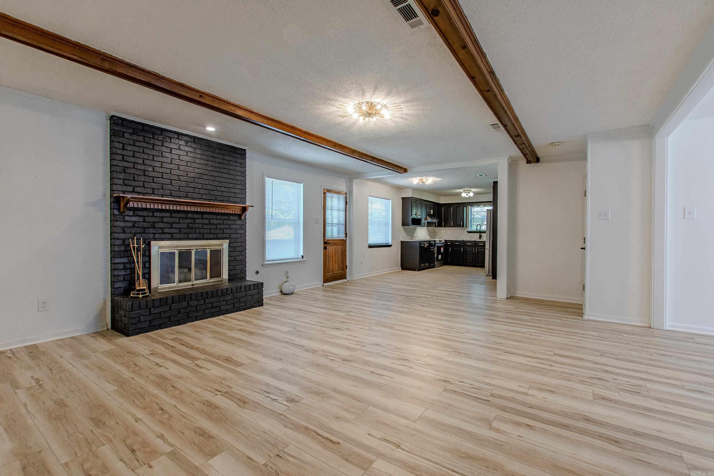 11808 Saint Charles Blvd  Little Rock, AR