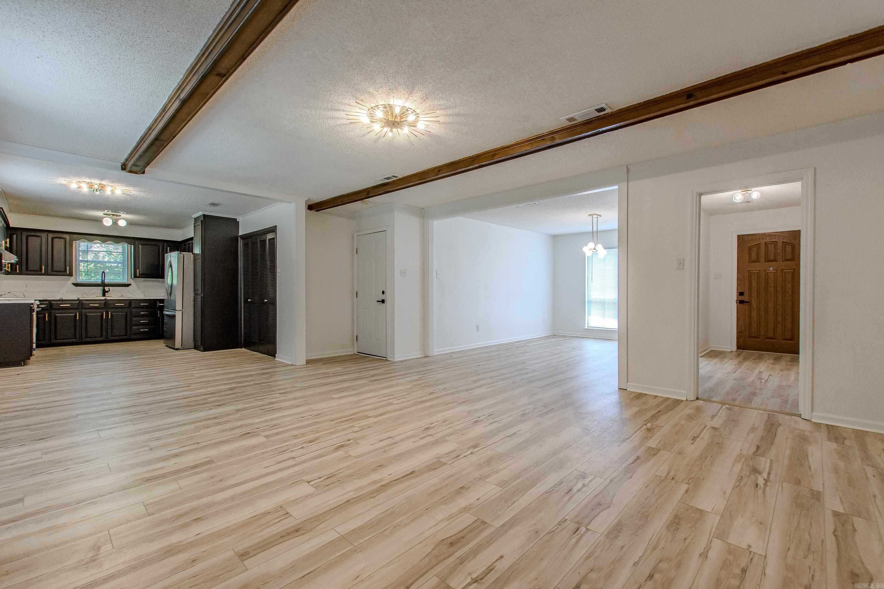 11808 Saint Charles Blvd  Little Rock, AR