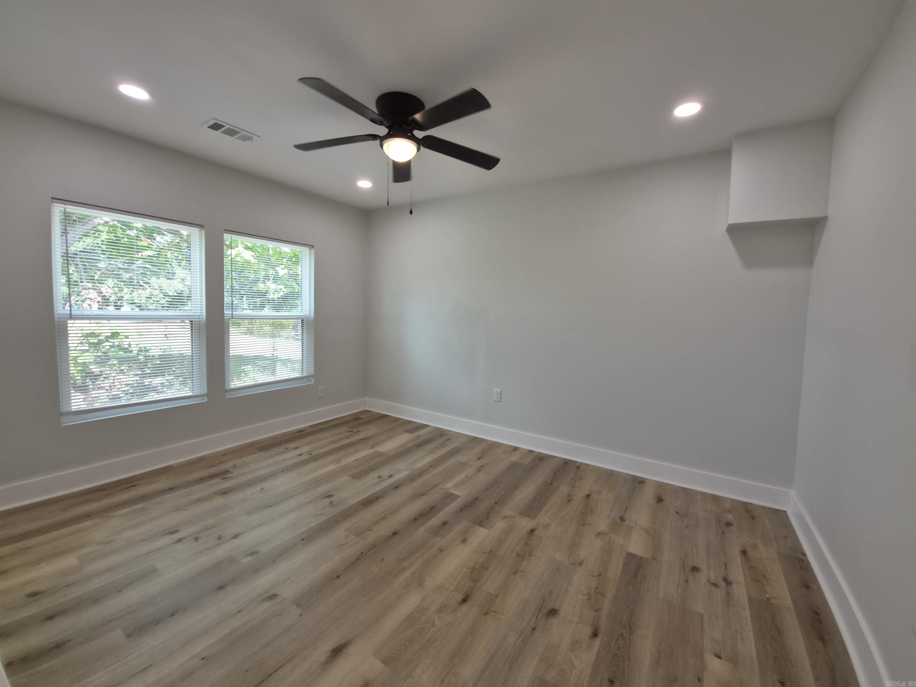 409 & 411 N 2Nd St  Cabot, AR