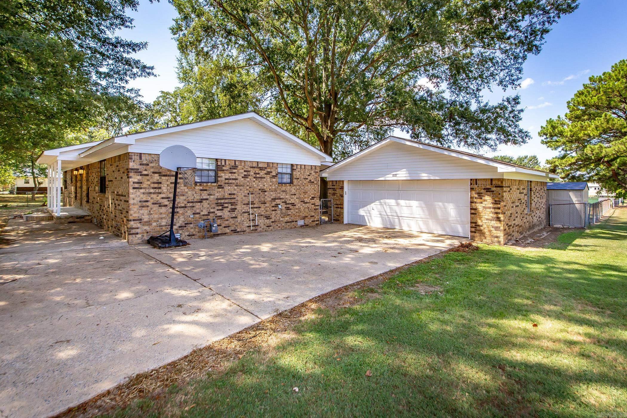 106 N Orion  Beebe, AR